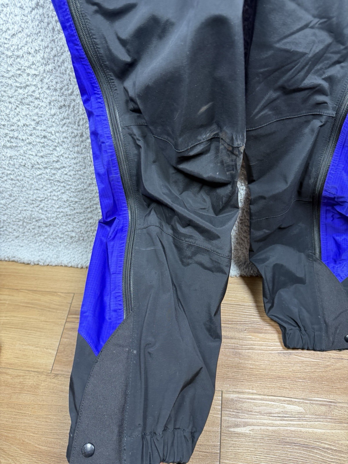 Marmot GTX Purple Black Hooded Men’s Sz M 1 Piece Windbreaker Belted Suit