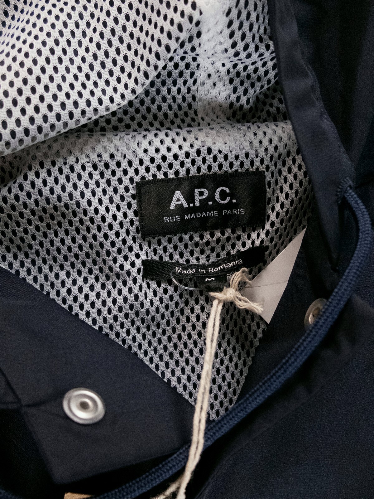 (NO CUSTOMS TAX) A.P.C. Greg navy blue hooded nylon blouson jacket Medium APC