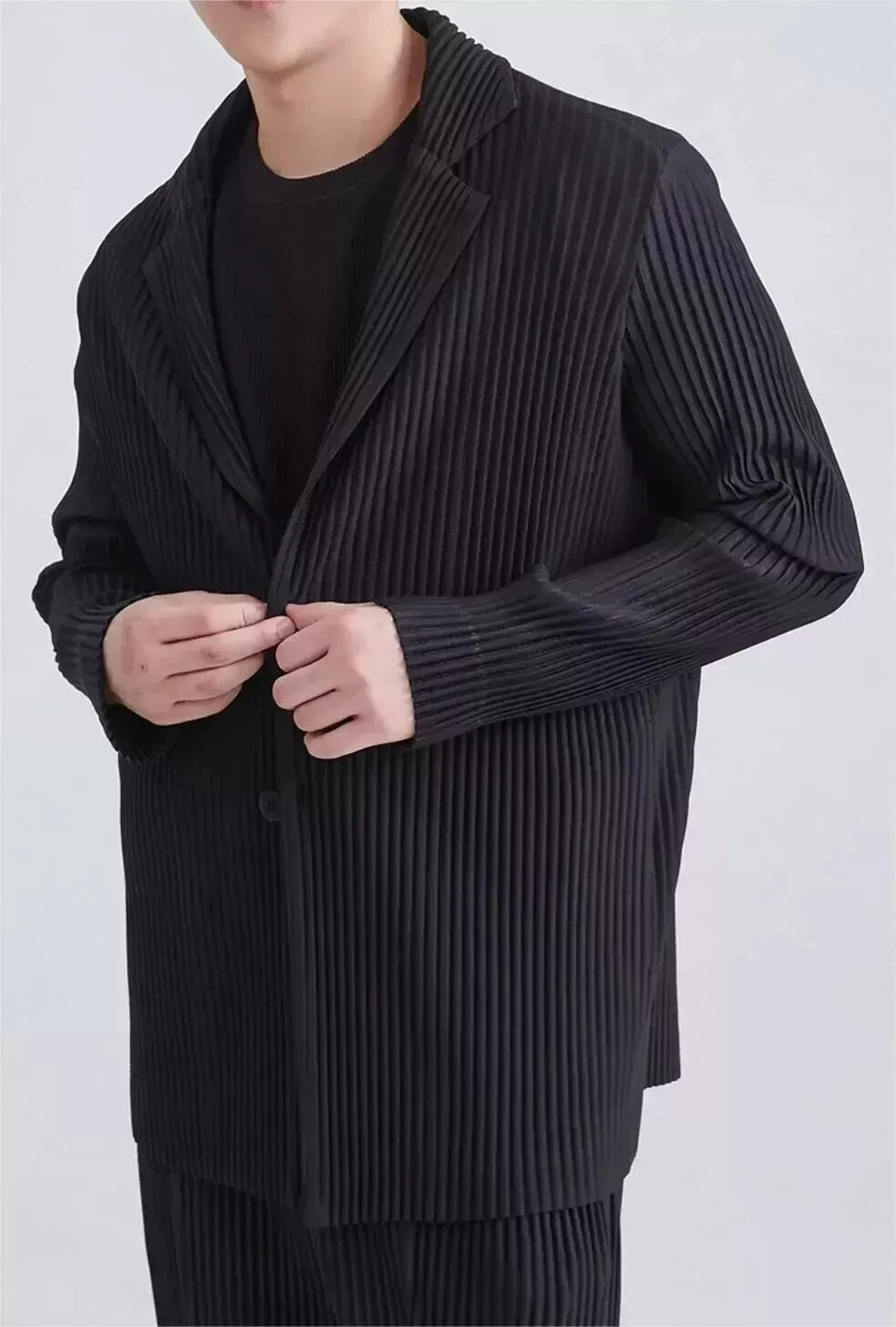 HOMME PLISSE ISSEY MIYAKE Black Pleats Jacket Size1.2.3.4