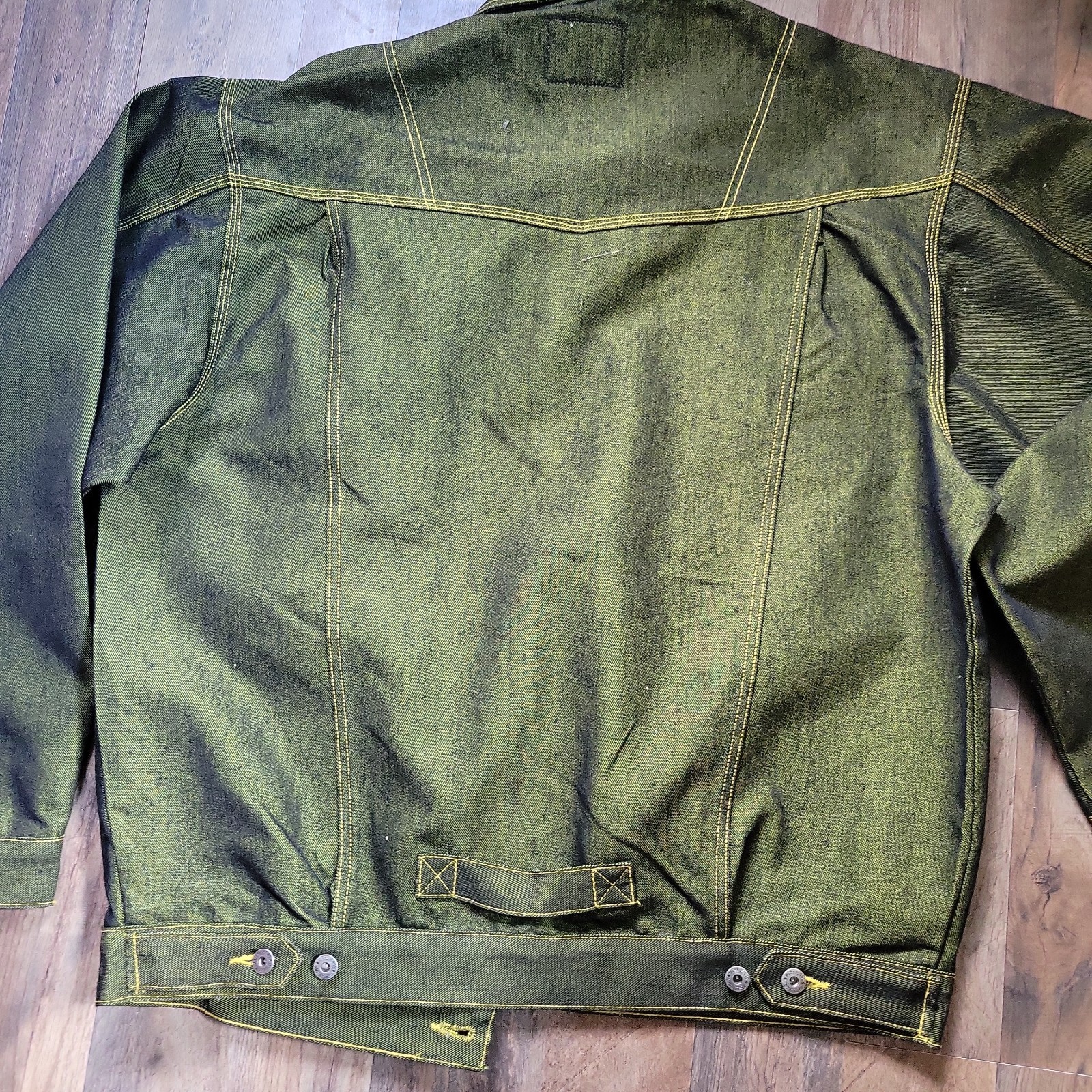Webs Denim Jacket Size XL 65% Cotton 35% Polyester NWT