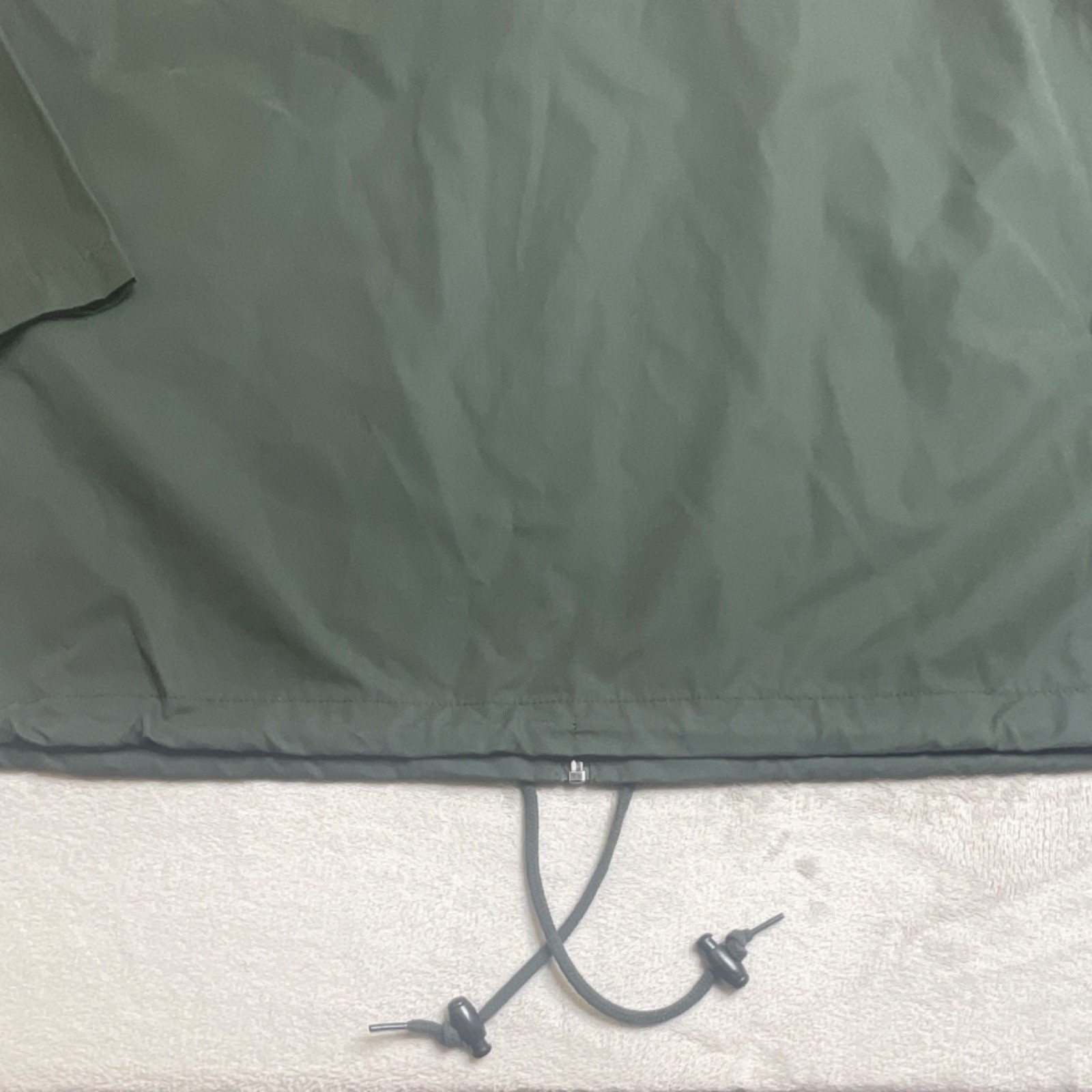 Banana Republic Men’s Green Hooded Rain Jacket Zip Button Drawstring Pockets (L)
