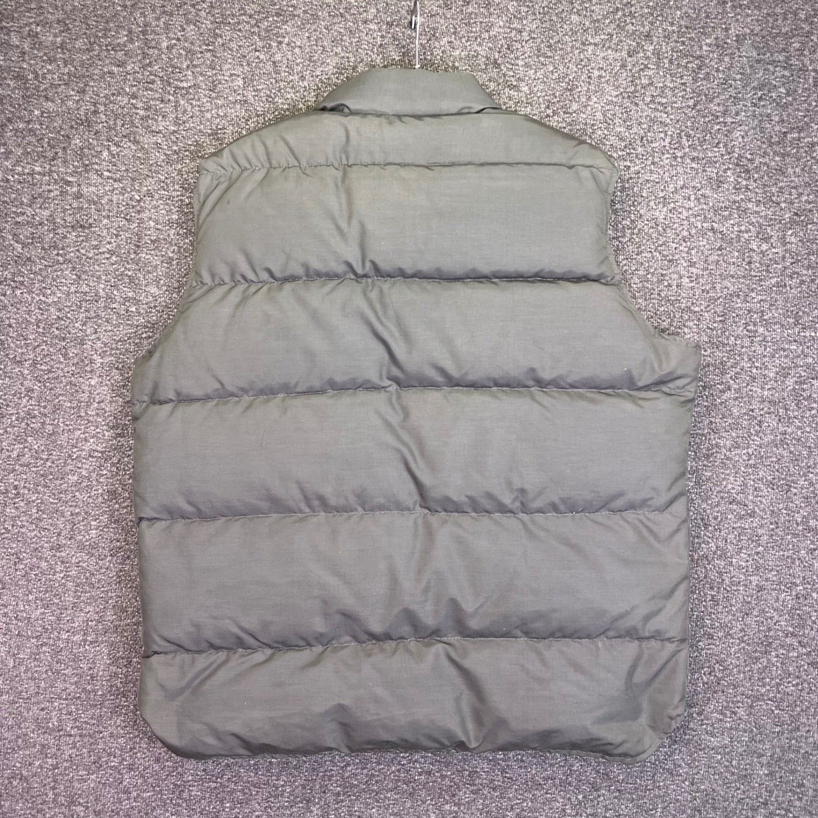 Woolrich Puffer Vest Mens XL Gray Vintage Down Filled Outdoor Utility Full Zip