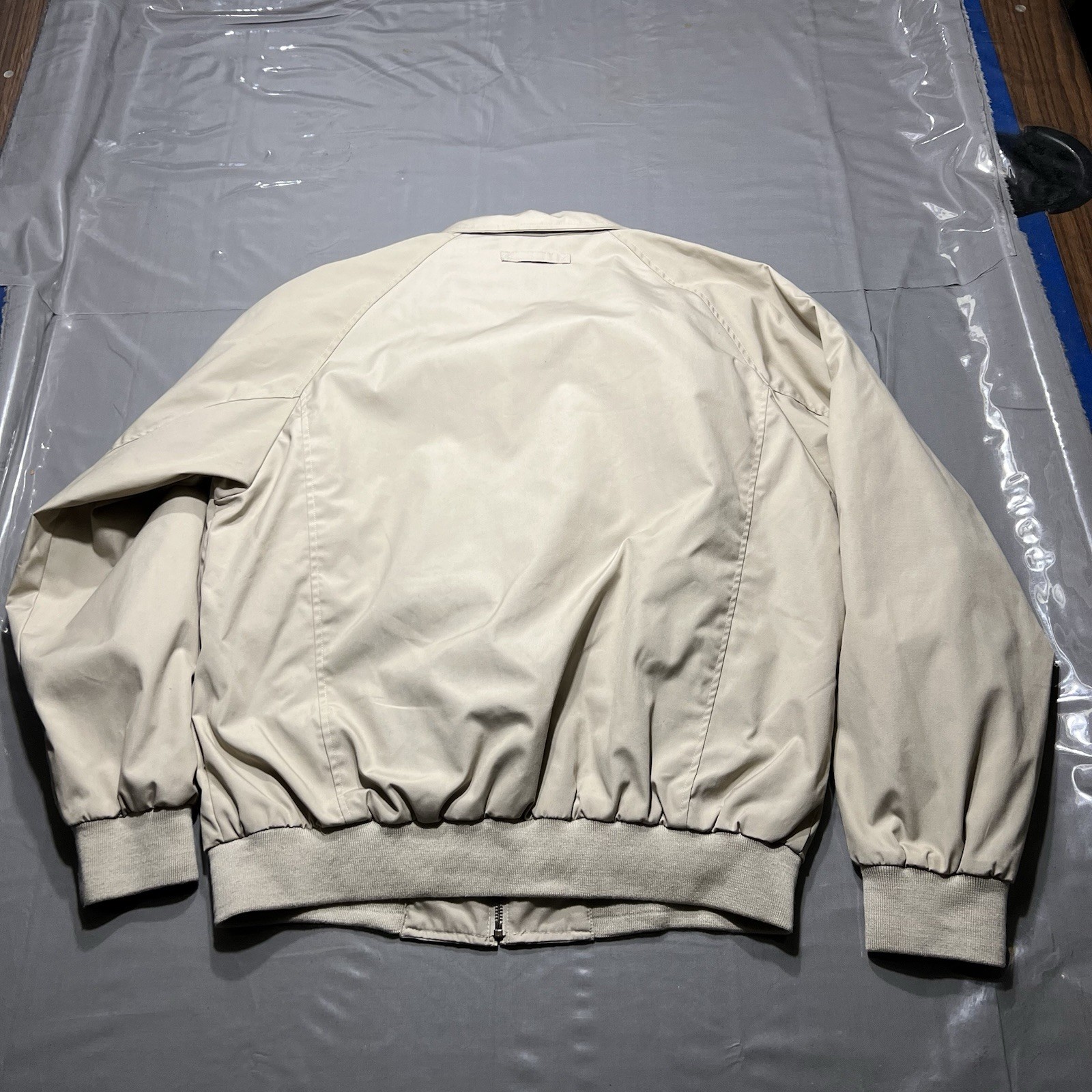 Orvis Men’s Cotton Blend Full Zip Plaid Lining Bomber Jacket Khaki/Tan Large