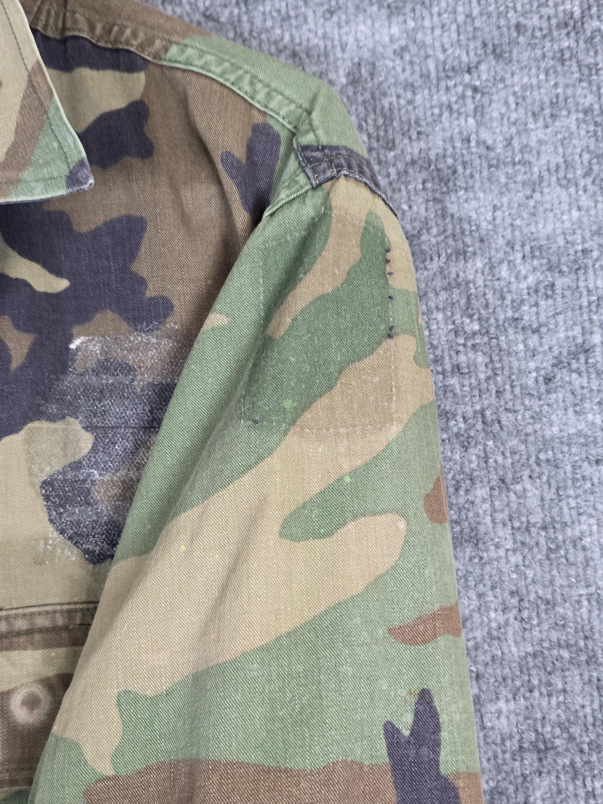 Vintage US Military Jacket Mens Medium Regular Woodland Camo BDU Combat Coat 80s