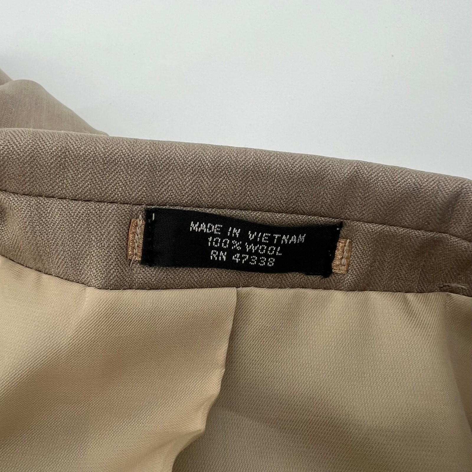 Men’s Donald J Trump Light Brown Wool Blazer Suit Large Preppy Business Formal