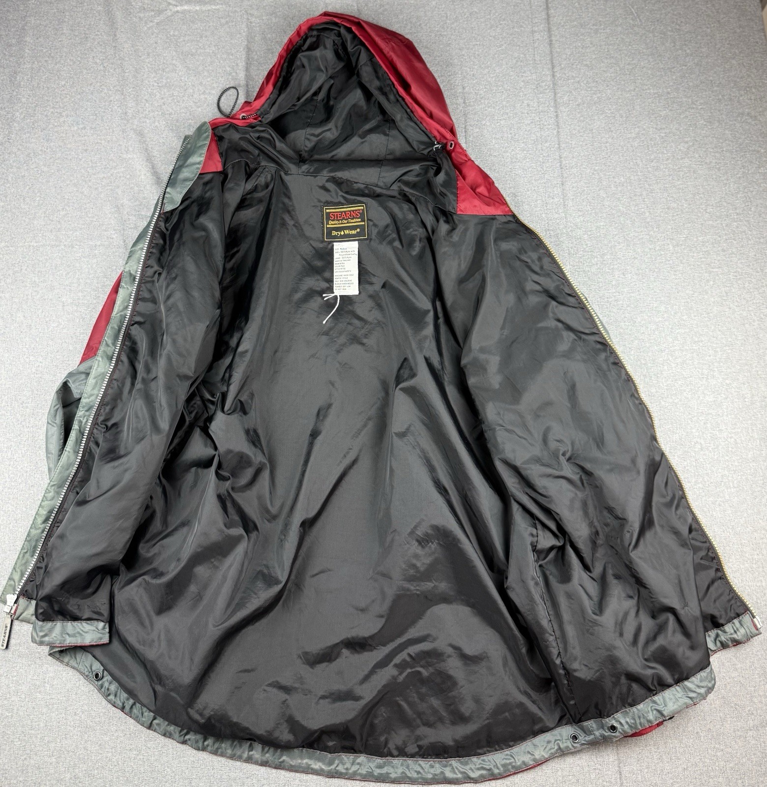 Stearns Dry Wear Hooded Rain Jacket Red Gray Nylon Medium Waterproof