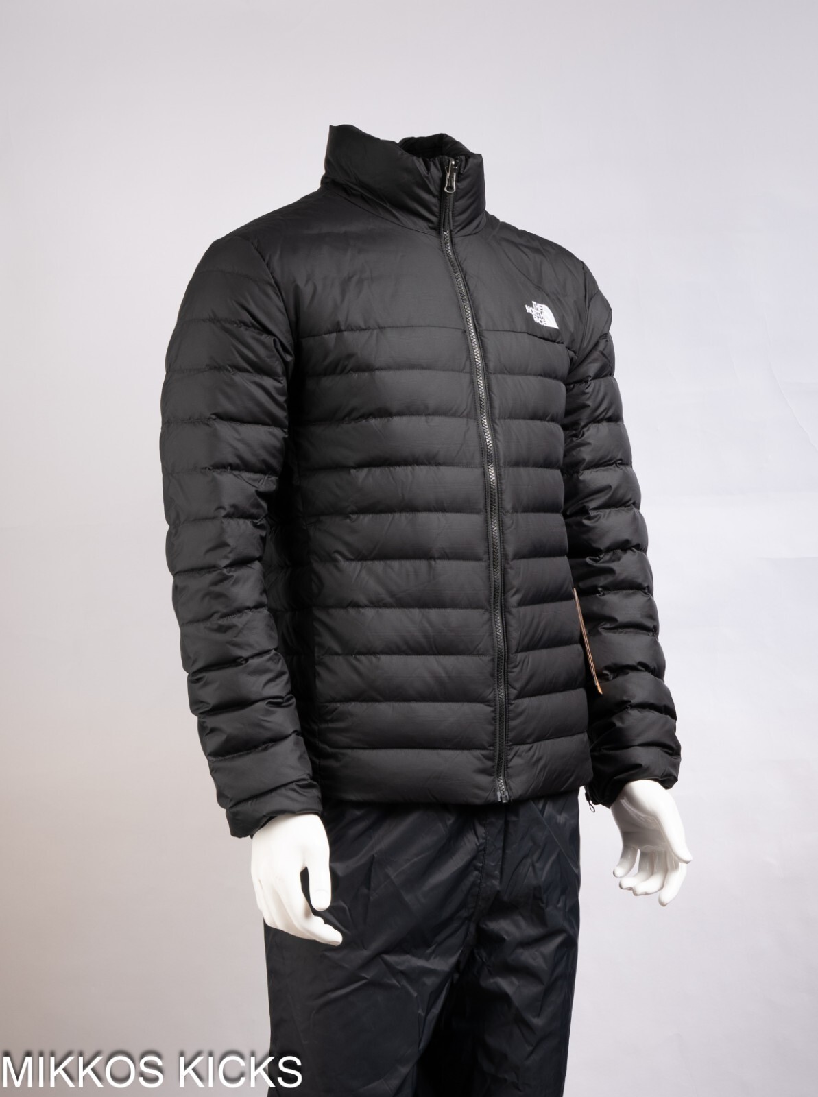 Mens The North Face Minoqua Flare II 2 Insulated 550-Down FZ Puffer Jacket Black