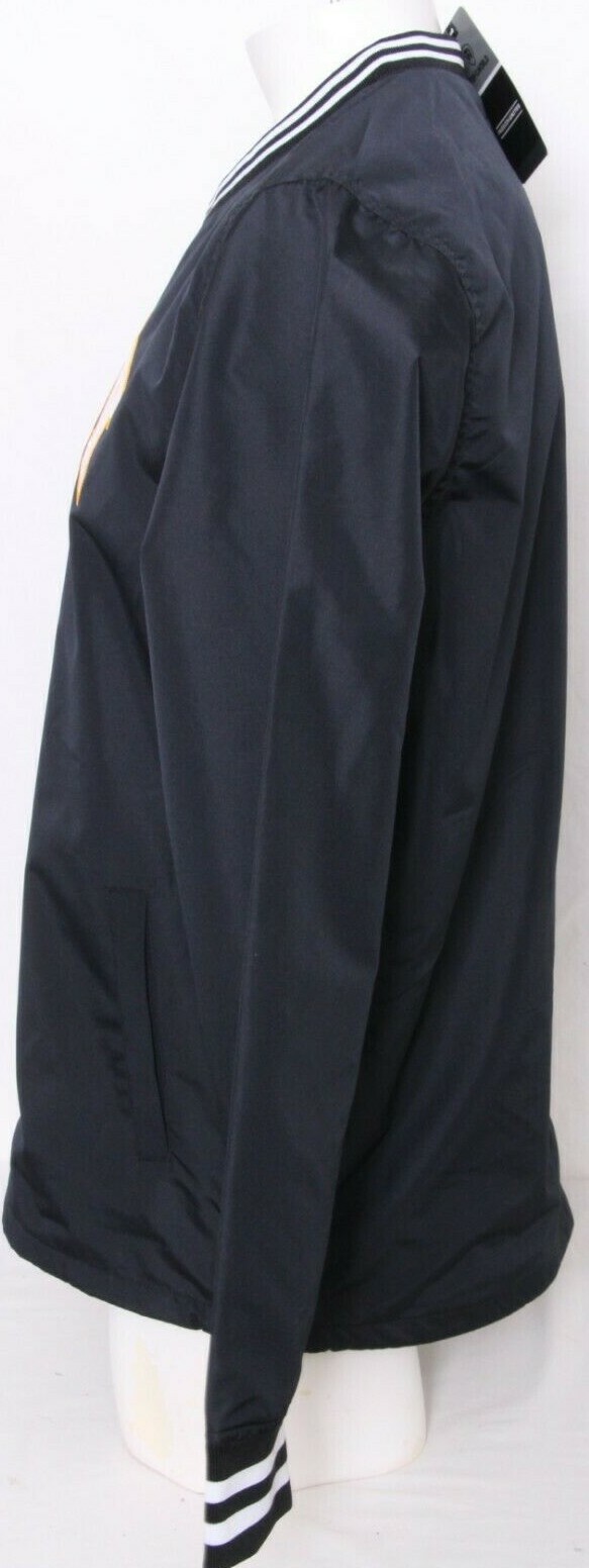 NEW United States US Army TOW Embroidered Windbreaker Pullover Jacket Men’s M
