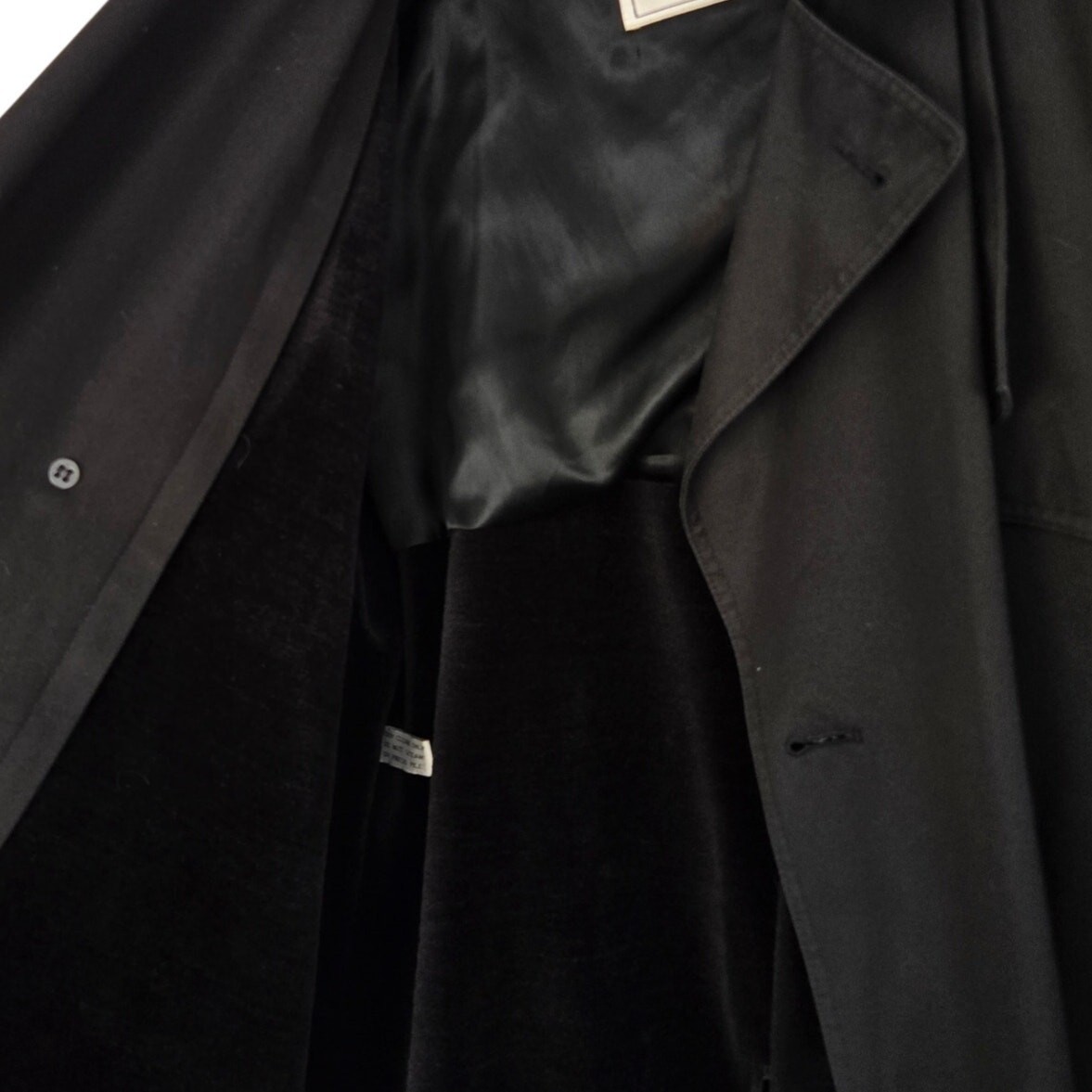 Vintage Luxury London Fog Heavy Duty Black Wool Pile Lined Belted Trench Coat 42