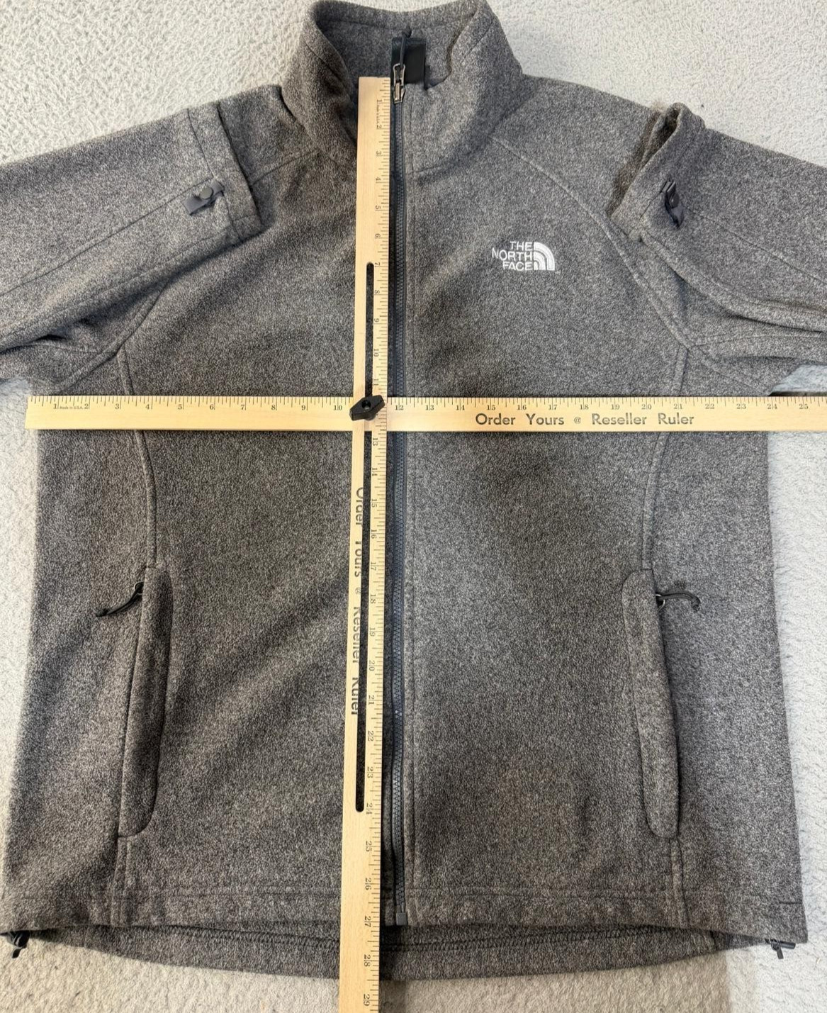 The North Face Fleece Jacket Mens L Gray Full Zip Lightweight Outdoor Hiking