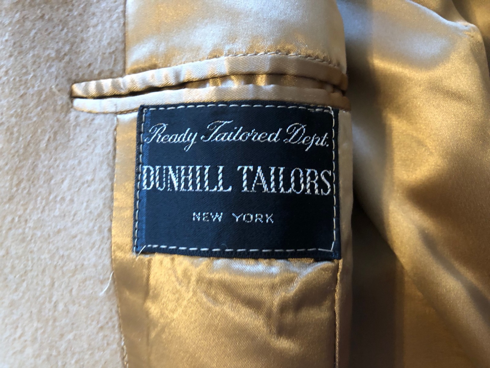 Men’s Vintage Dunhill Tailors Camel Hair Double-Breasted Overcoat – Size 38