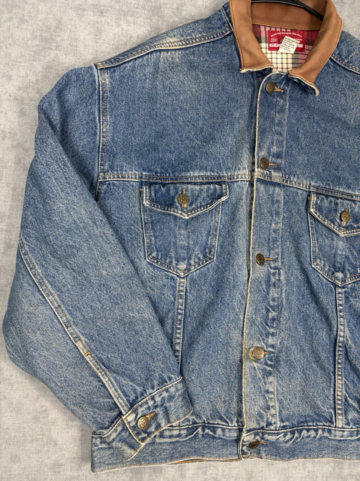 Marlboro Country Store Denim Jacket Leather Collar Flannel Lined Men’s Large 90s