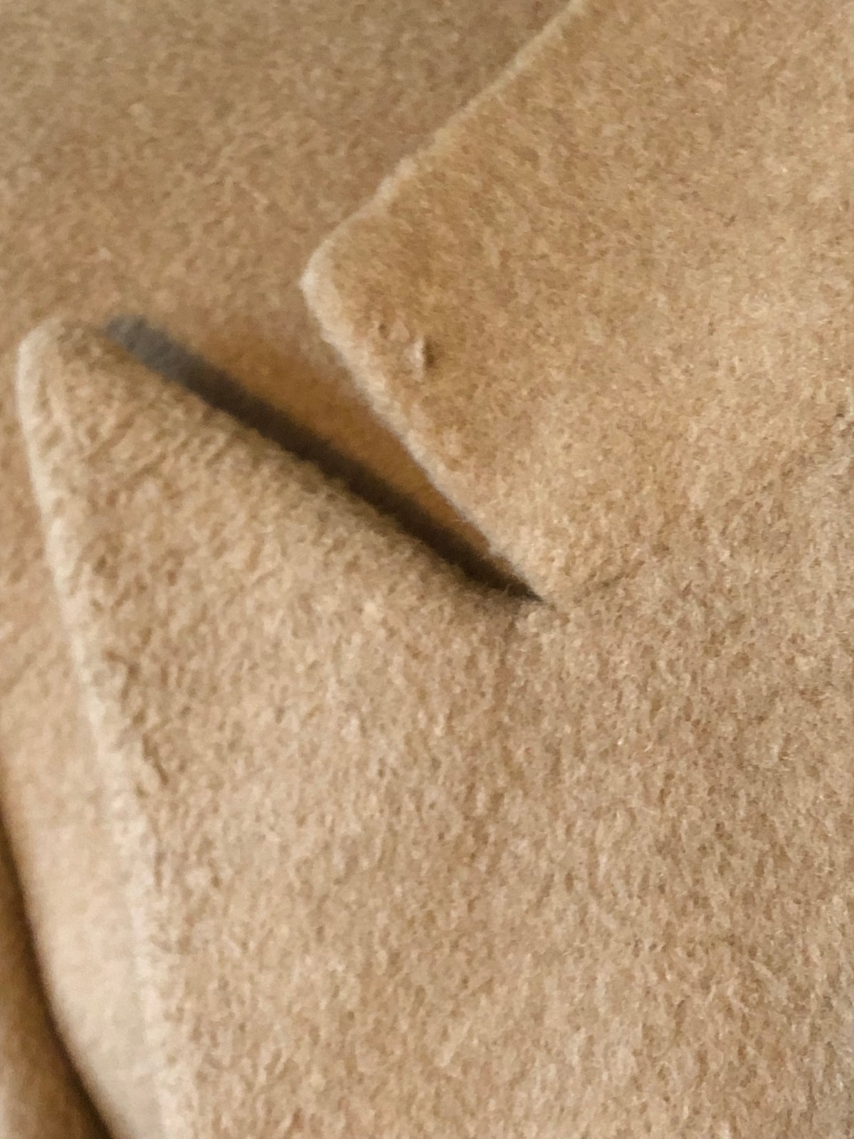 Men’s Vintage Dunhill Tailors Camel Hair Double-Breasted Overcoat – Size 38