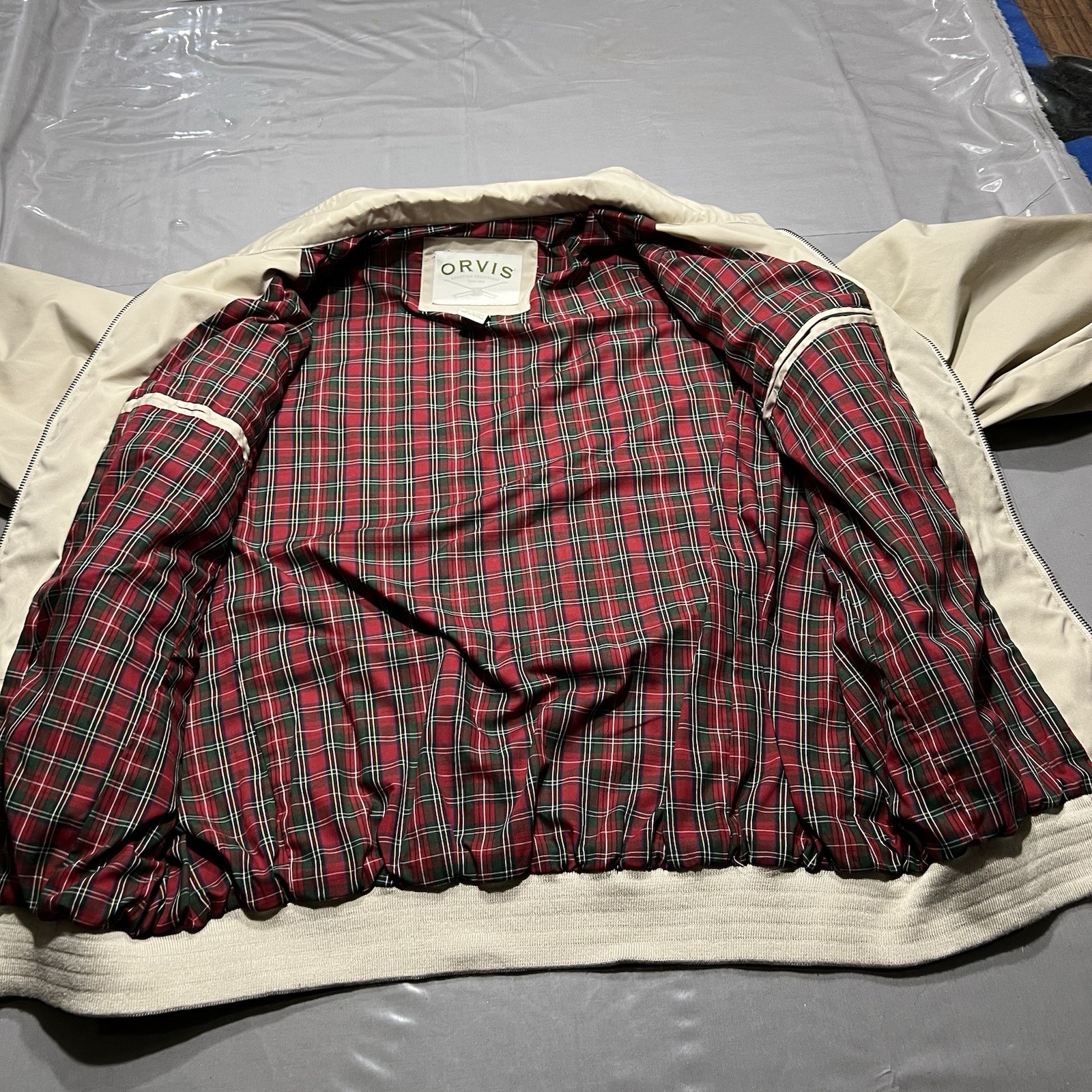 Orvis Men’s Cotton Blend Full Zip Plaid Lining Bomber Jacket Khaki/Tan Large