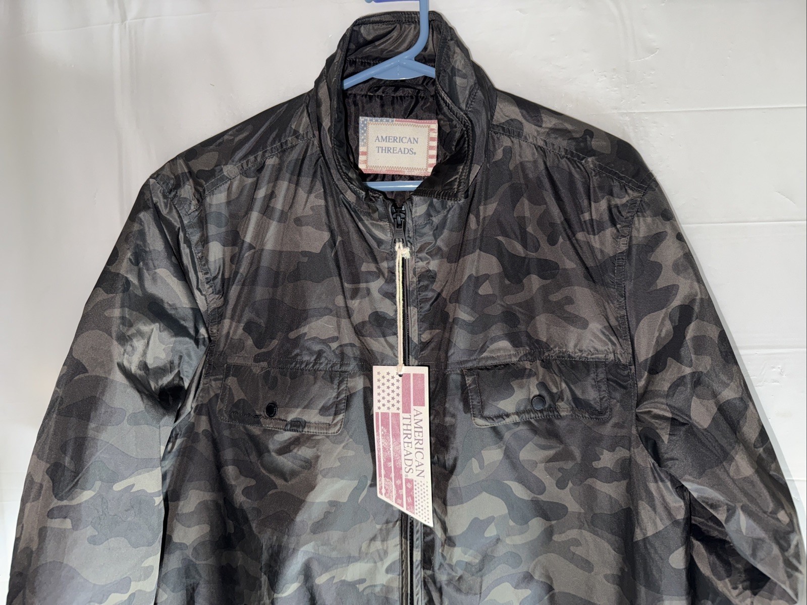 American Threads Camo Jacket Men’s Size Medium Lightweight NWT