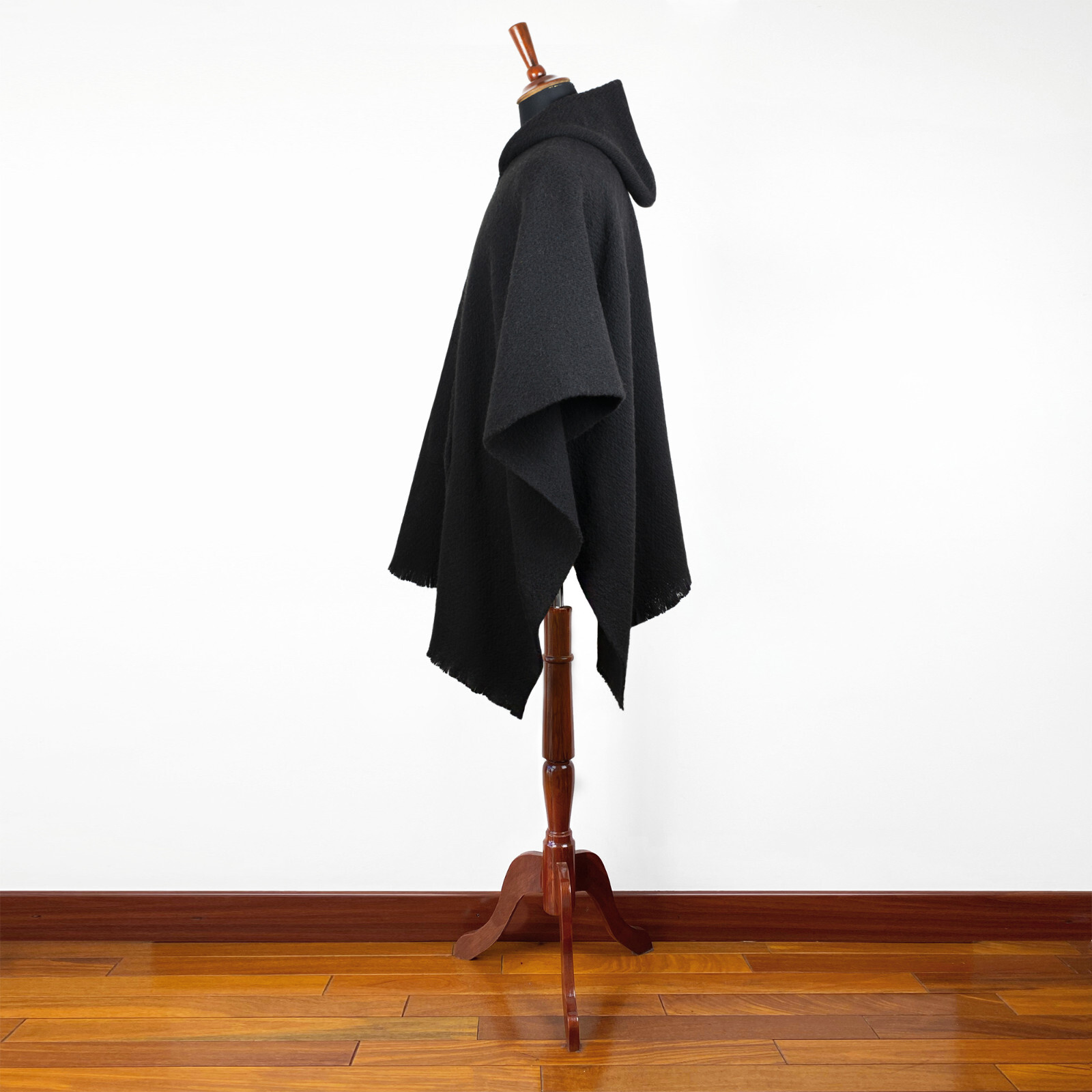 LLAMA WOOL BLACK MENS UNISEX LADY JEDI CAPE PONCHO JACKET WITH POCKET OTAVALO