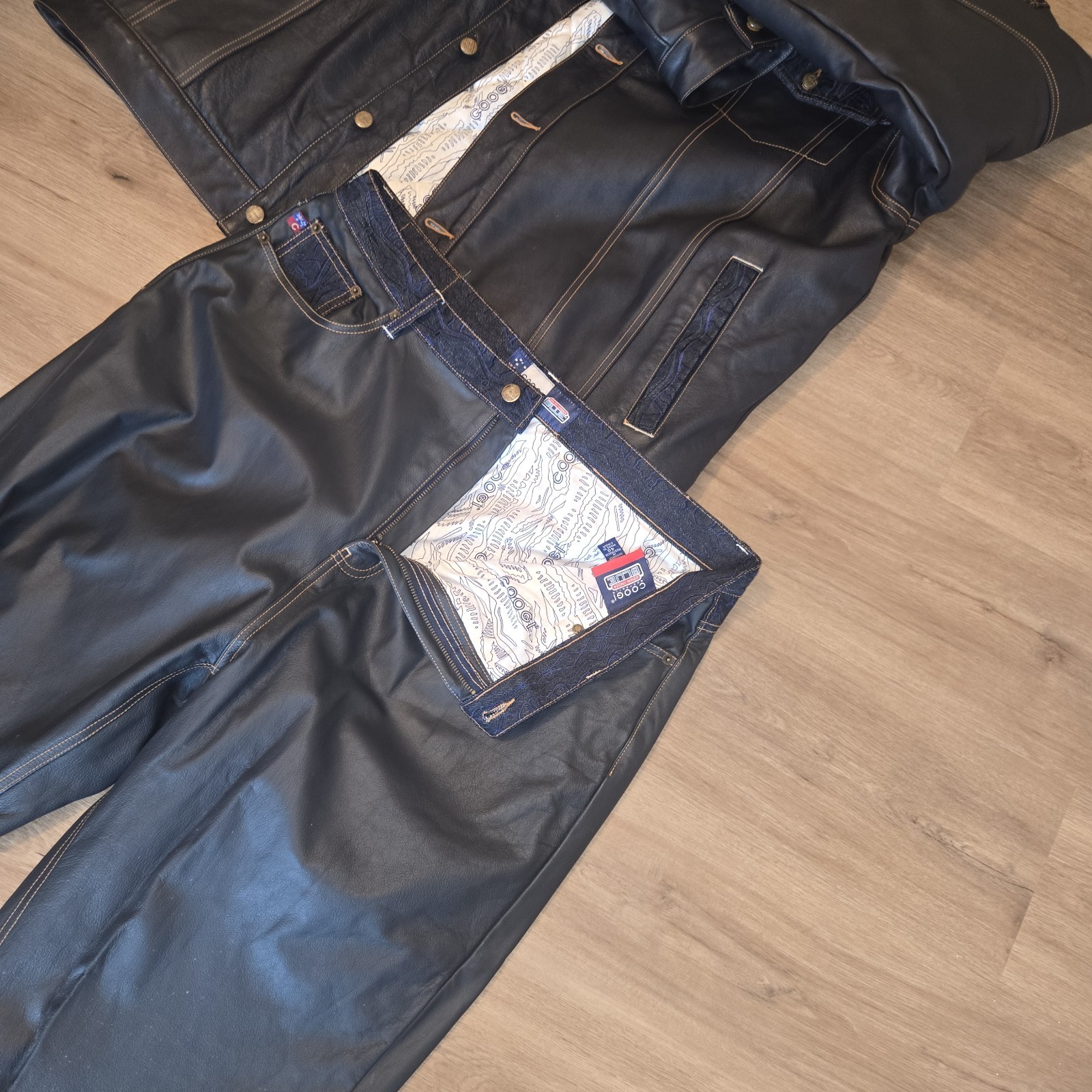 RARE Vintage COOGI Authentic Leather & Denim 2-Piece «THE HOLY GRAIL» Worn 1x