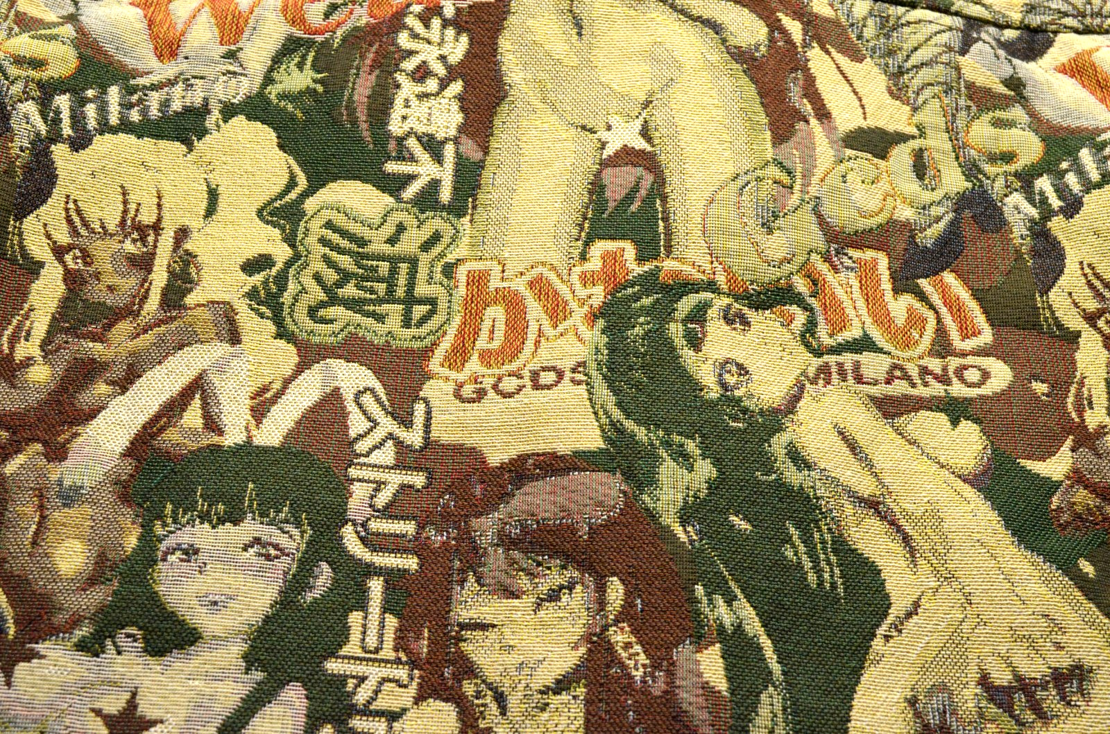 $800 GCDS Milano «Camouflage Hentai» Shirt Jacket Size S Anime Jacquard Tapestry