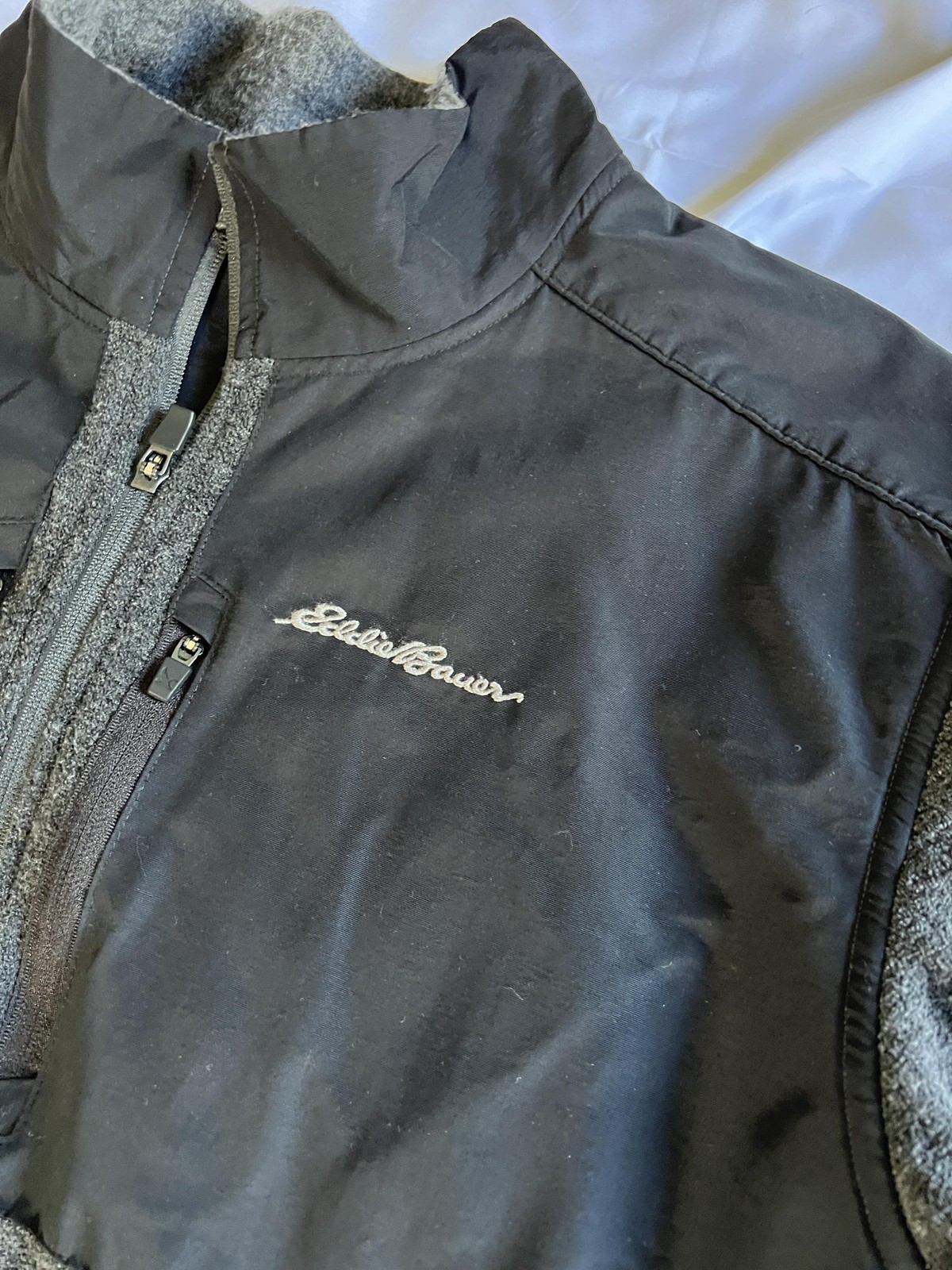 Eddie Bauer Jacket Mens XL Gray Black Full Zip Fleece Softshell Outdoor Pockets