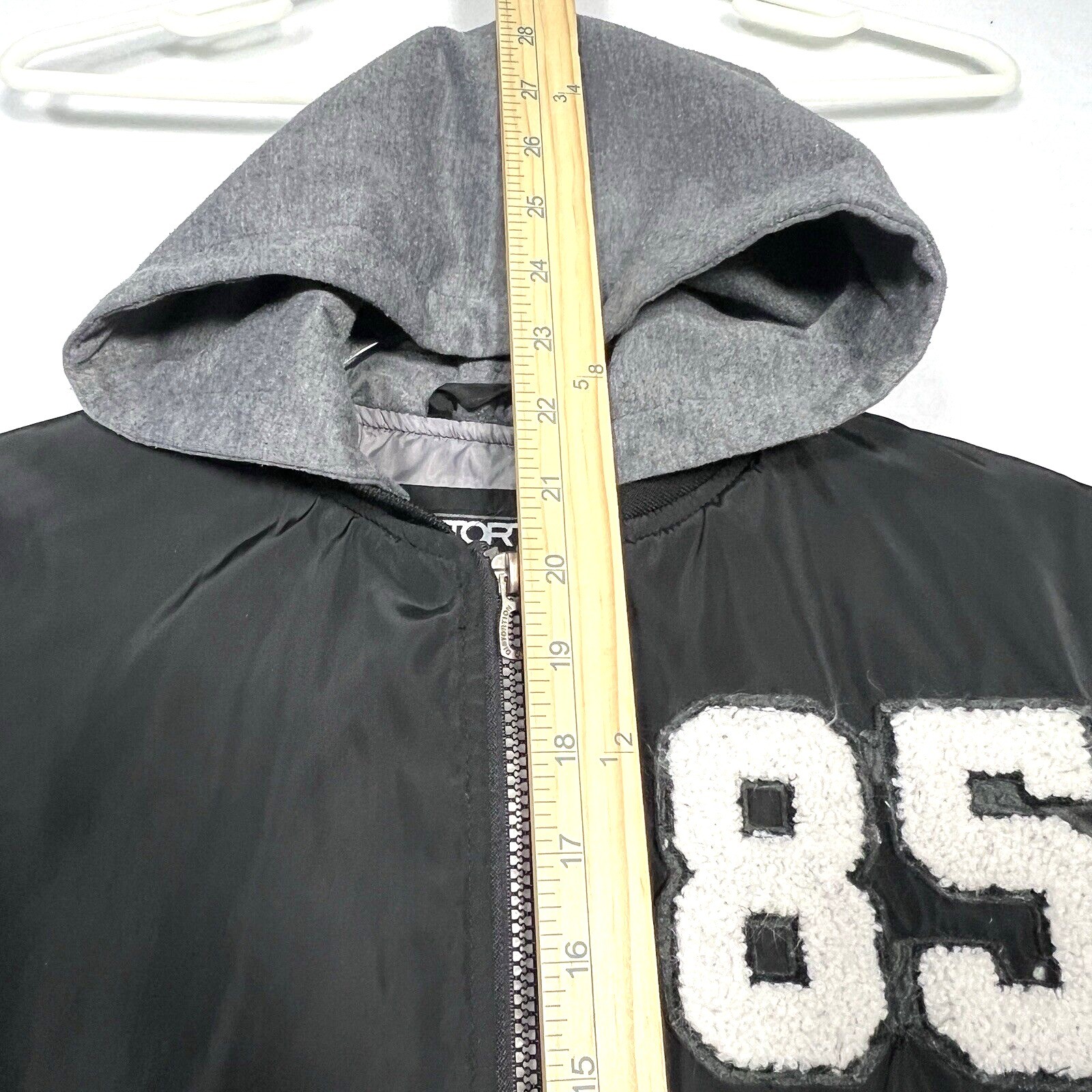 Distortion Jacket Mens M Black 85 Hooded Lined Pockets Coat Varsity Streetwear