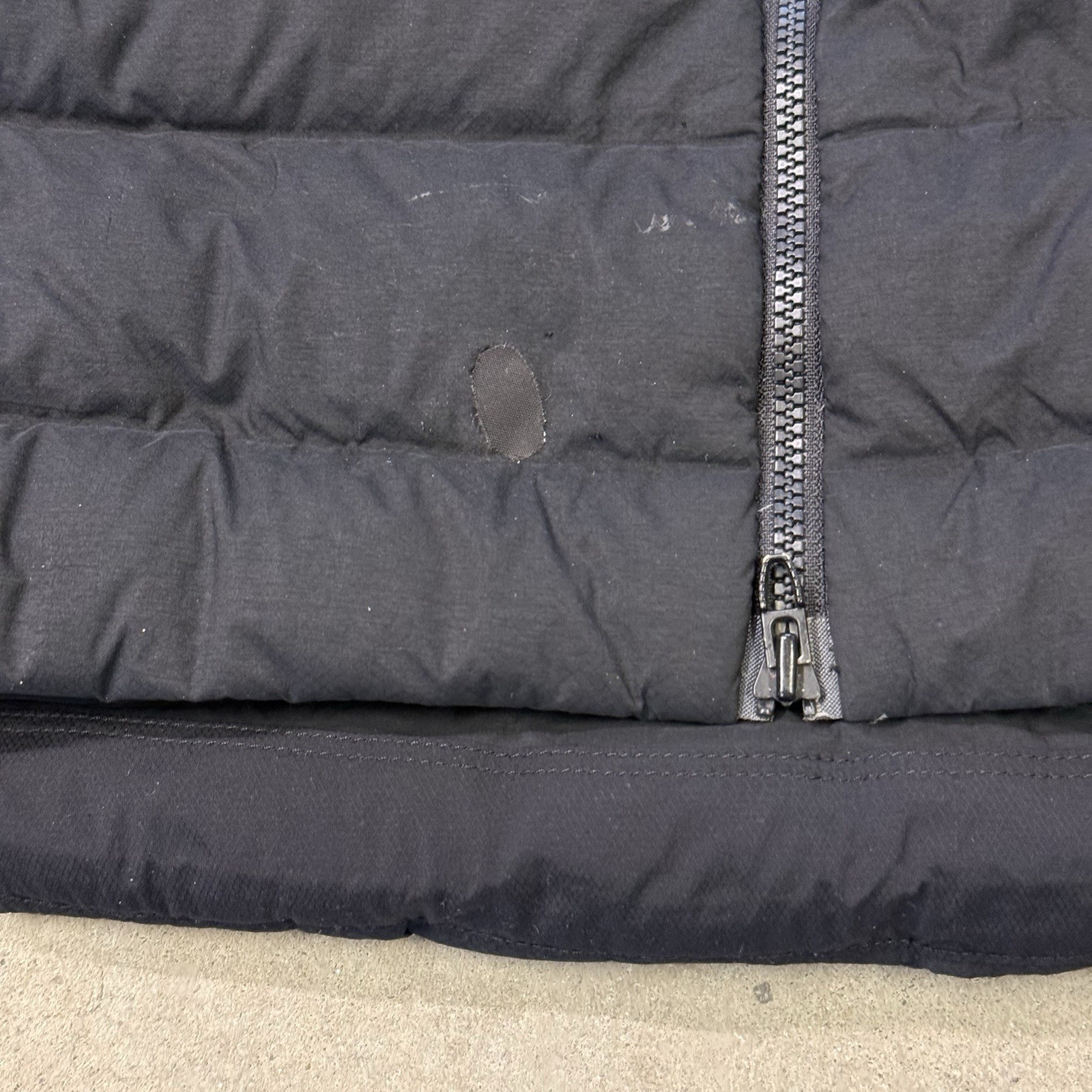 Lululemon Navigation Down Vest Evolve Men’s Small Black Puffer 700 Fill Nylon