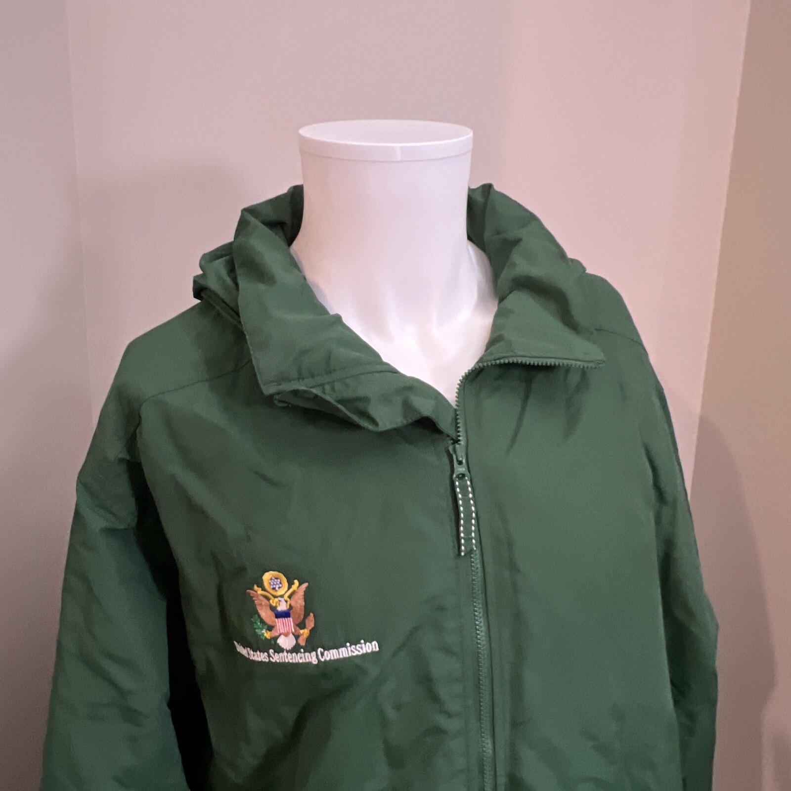United States Sentencing Commission US Courts Congress Hooded Lined Jacket XL