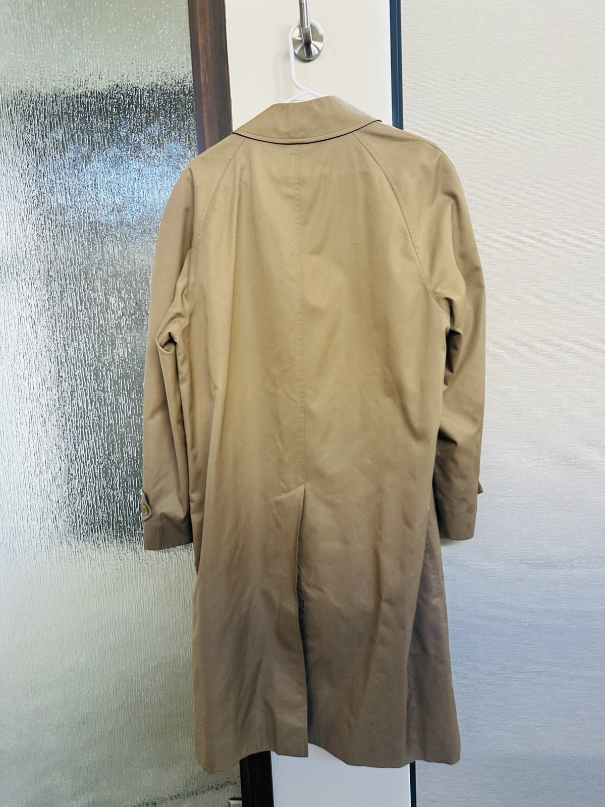 Vintage Burberrys Men’s Beige Trench Mac Coat Made England Nova Check LargeXL