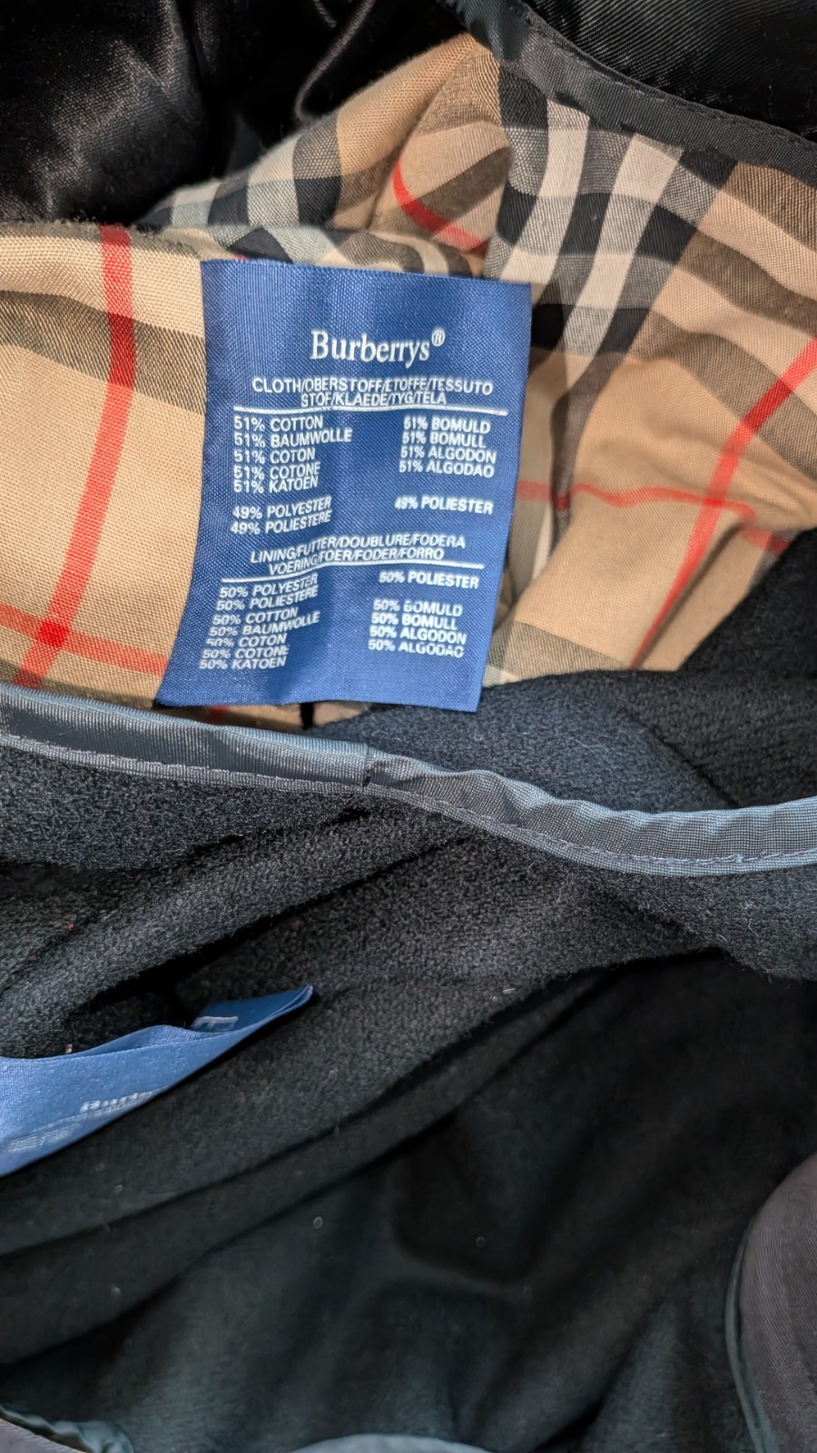 Vintage Burberrys of London Black Trench Coat Removable Wool Liner Nova Check