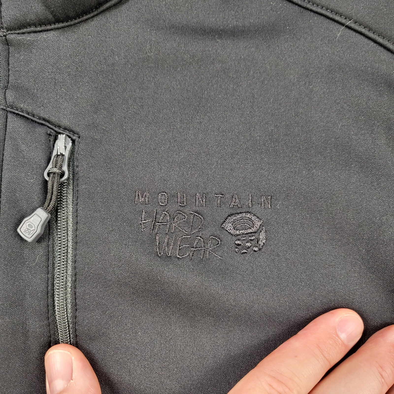 Mountain Hardwear OM6030 Mens Large Black Softshell Fleece Lined Jacket Full Zip