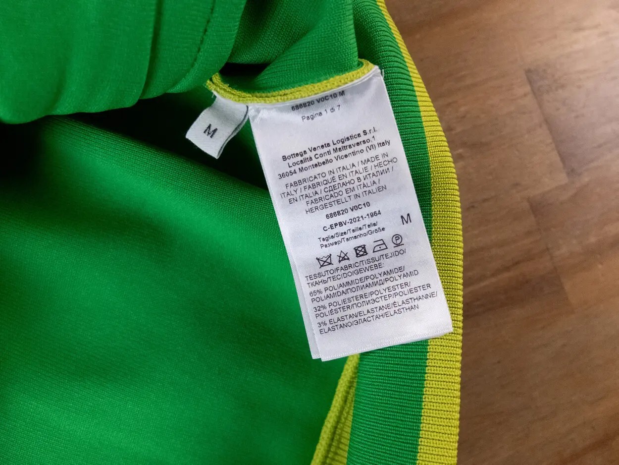 (NO CUSTOMS TAX) BOTTEGA VENETA green double layer tech fabric track jacket M