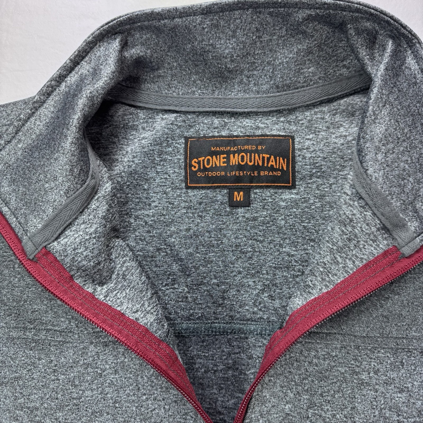 NEW Stone Mountain Jacket Mens Med Full Zip Gray Burgundy Mock Neck