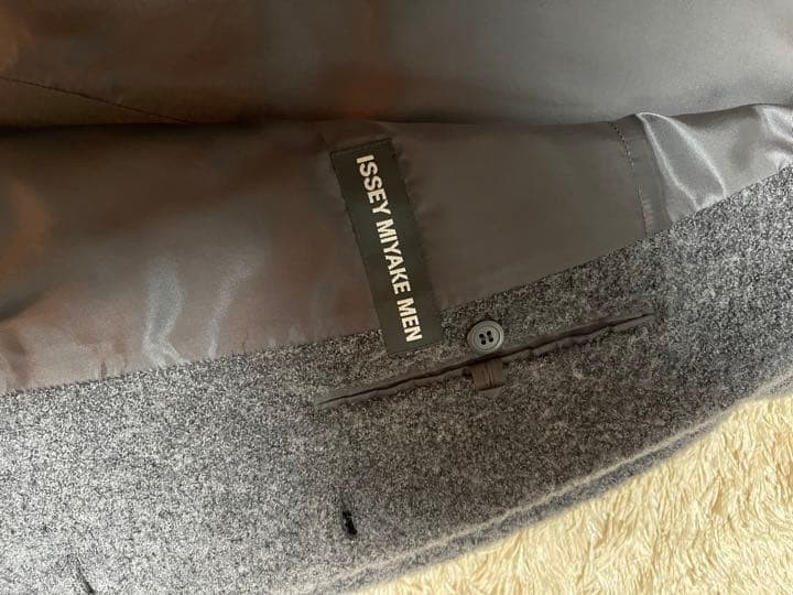 Used Issey Miyake Men Boa-Style Chesterfield Coat Size 2 Gray Length 105cm