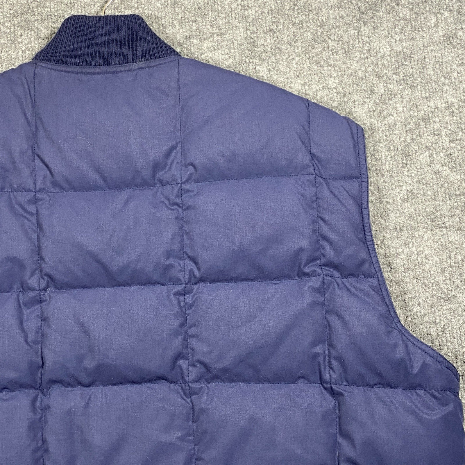 Eddie Bauer Downlight Vest Mens Size XL Navy Blue Goose Down Puffer Quilted Nice