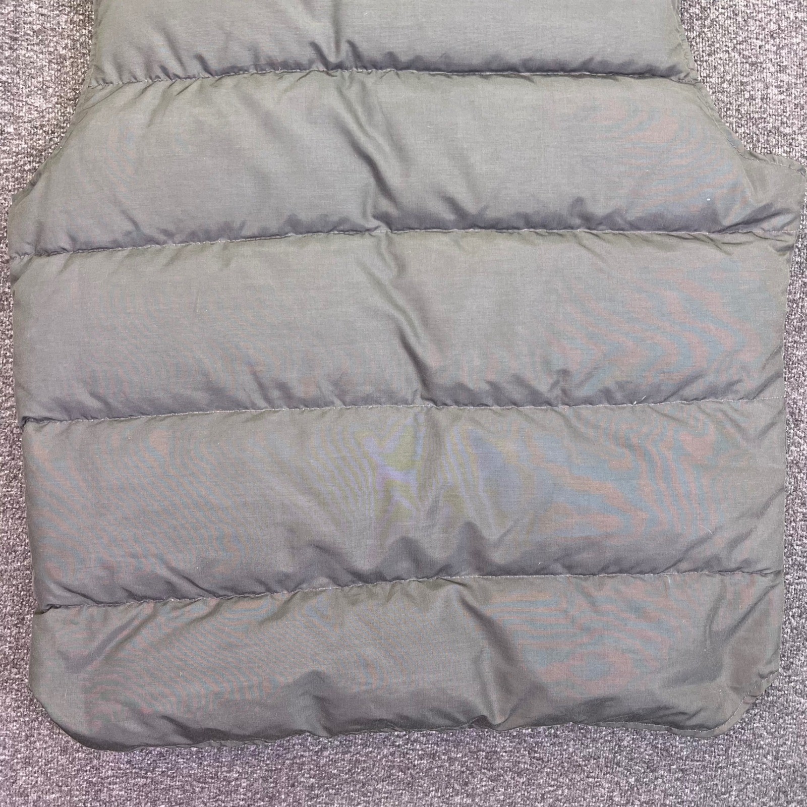 Woolrich Puffer Vest Mens XL Gray Vintage Down Filled Outdoor Utility Full Zip