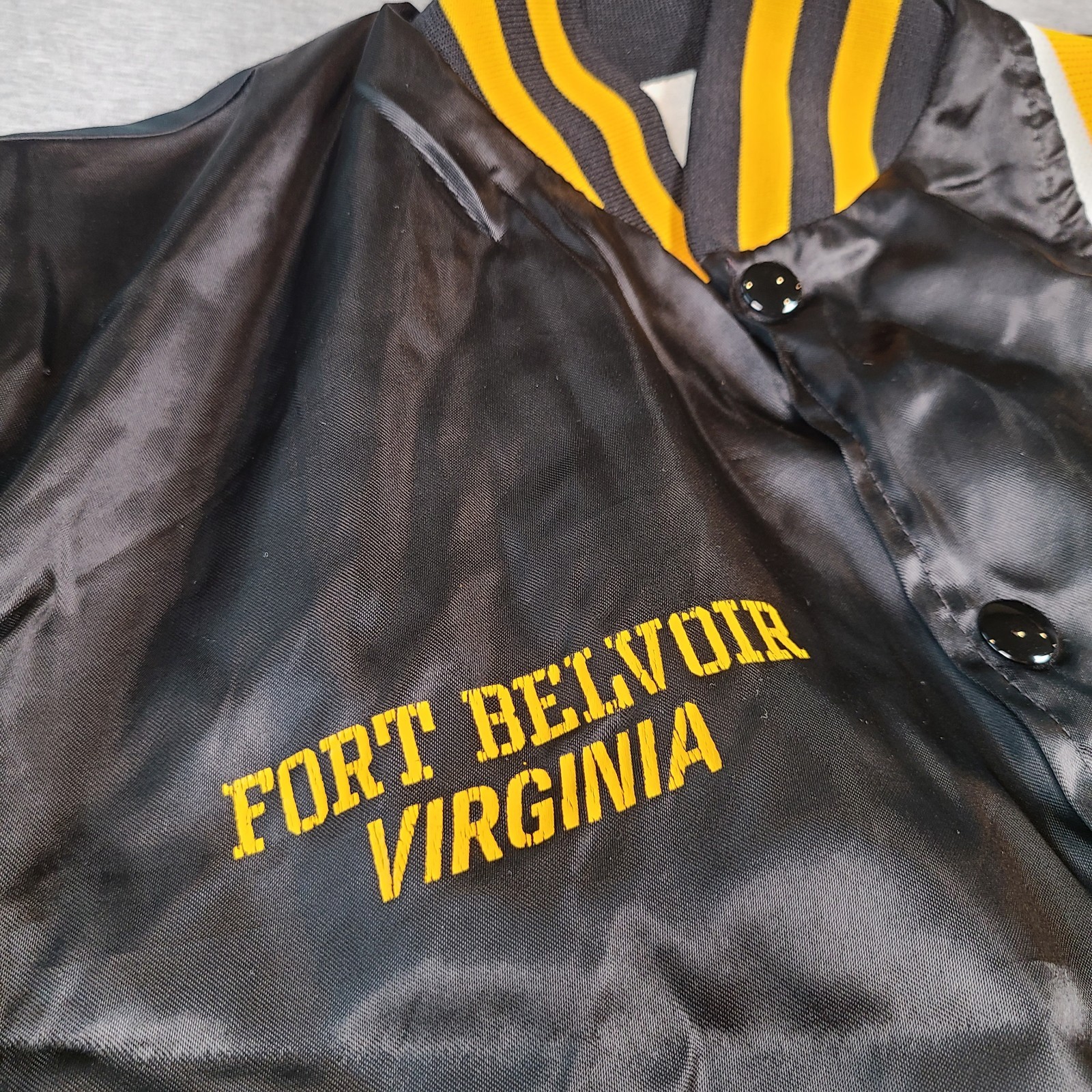 VTG US Army Jacket Medium United States Black Satin Bomber FortBelvoir Virginia