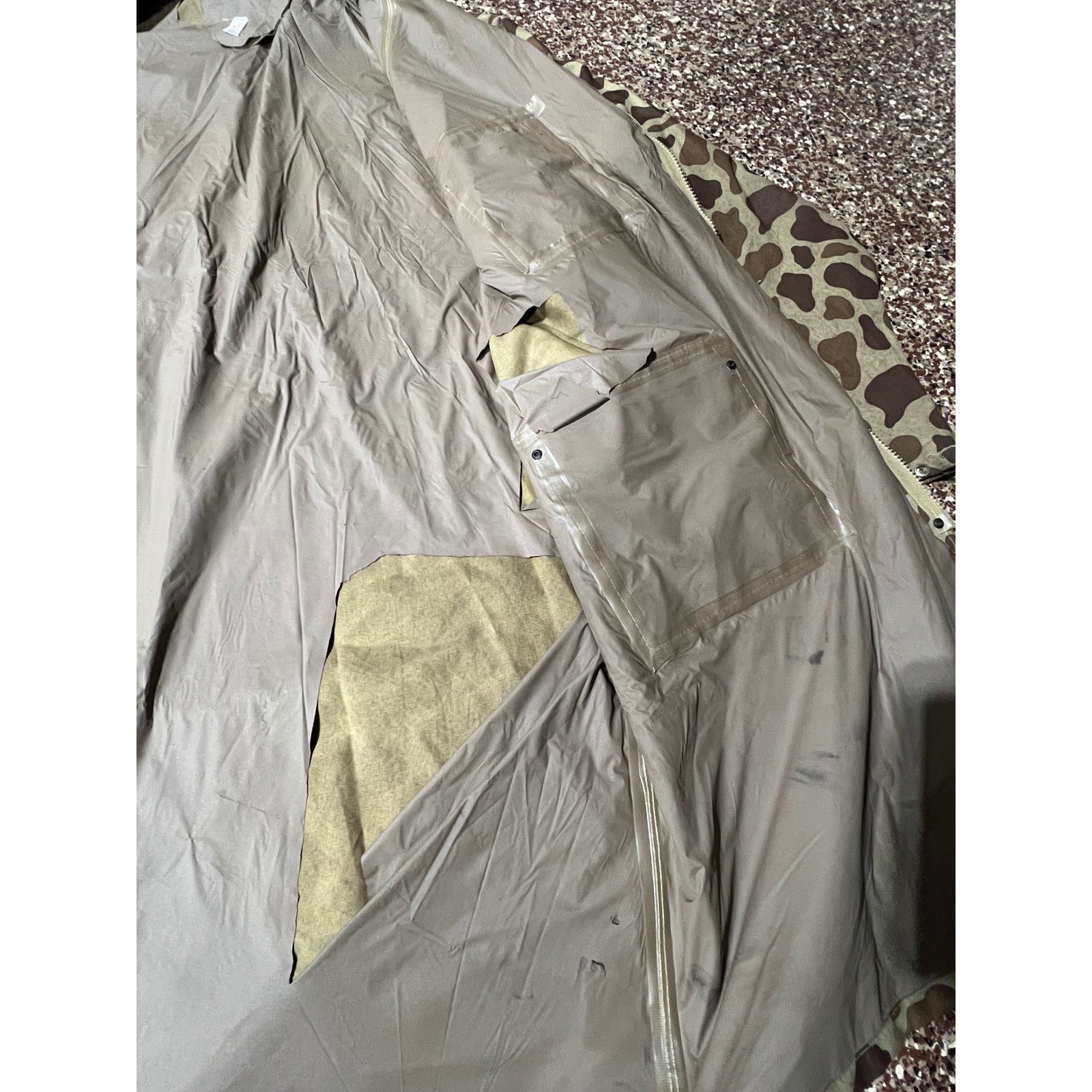 Vintage Hodgman Duck Hunter Camo Rain Jacket Hooded Parka XL Frog Skin Camo