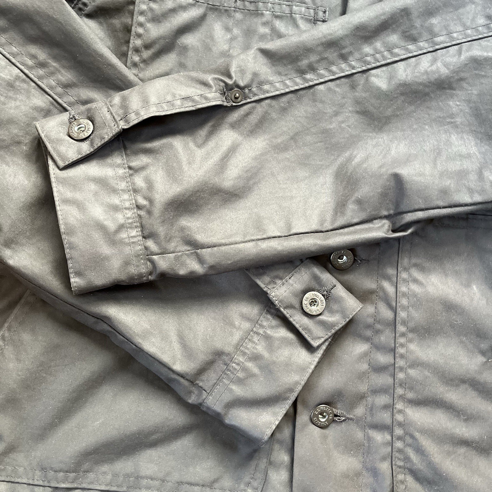 Filson 20100829 Shelter Cloth Short Lined Cruiser | Black L Made in USA NM RARE