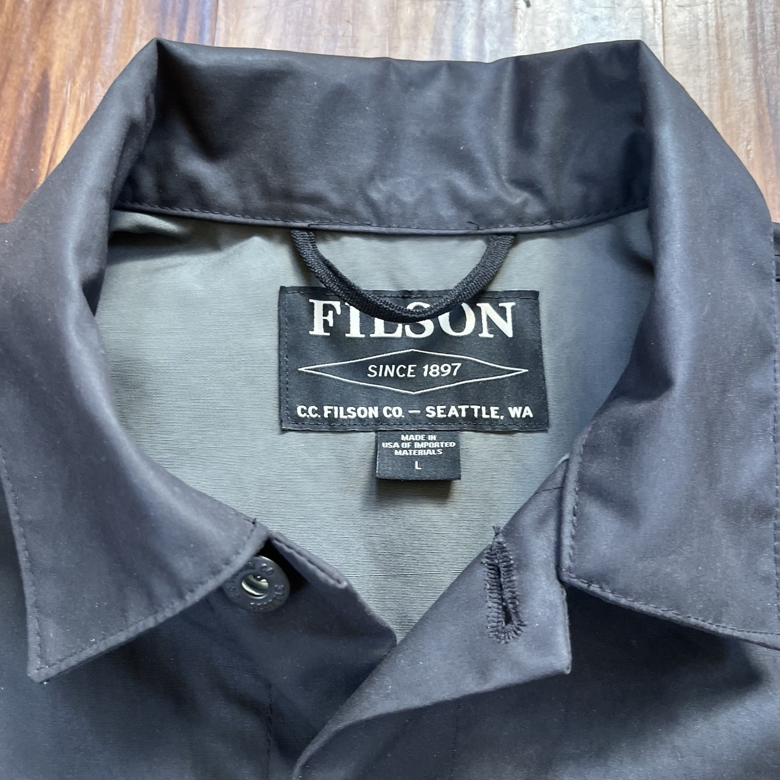 Filson 20100829 Shelter Cloth Short Lined Cruiser | Black L Made in USA NM RARE