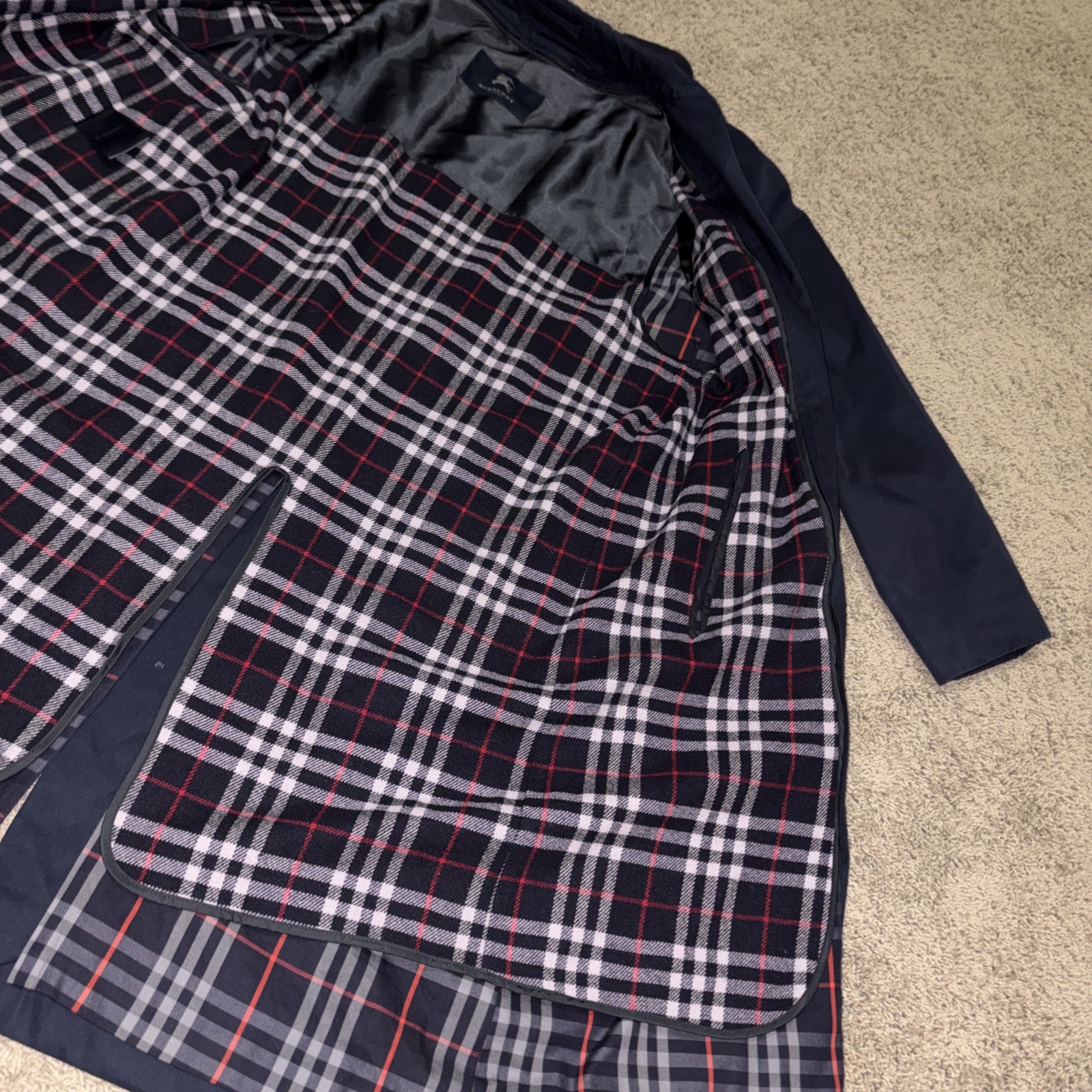 Burberry London Men’s Navy Blue Nova Check Lined Long Trench Coat Size 42R