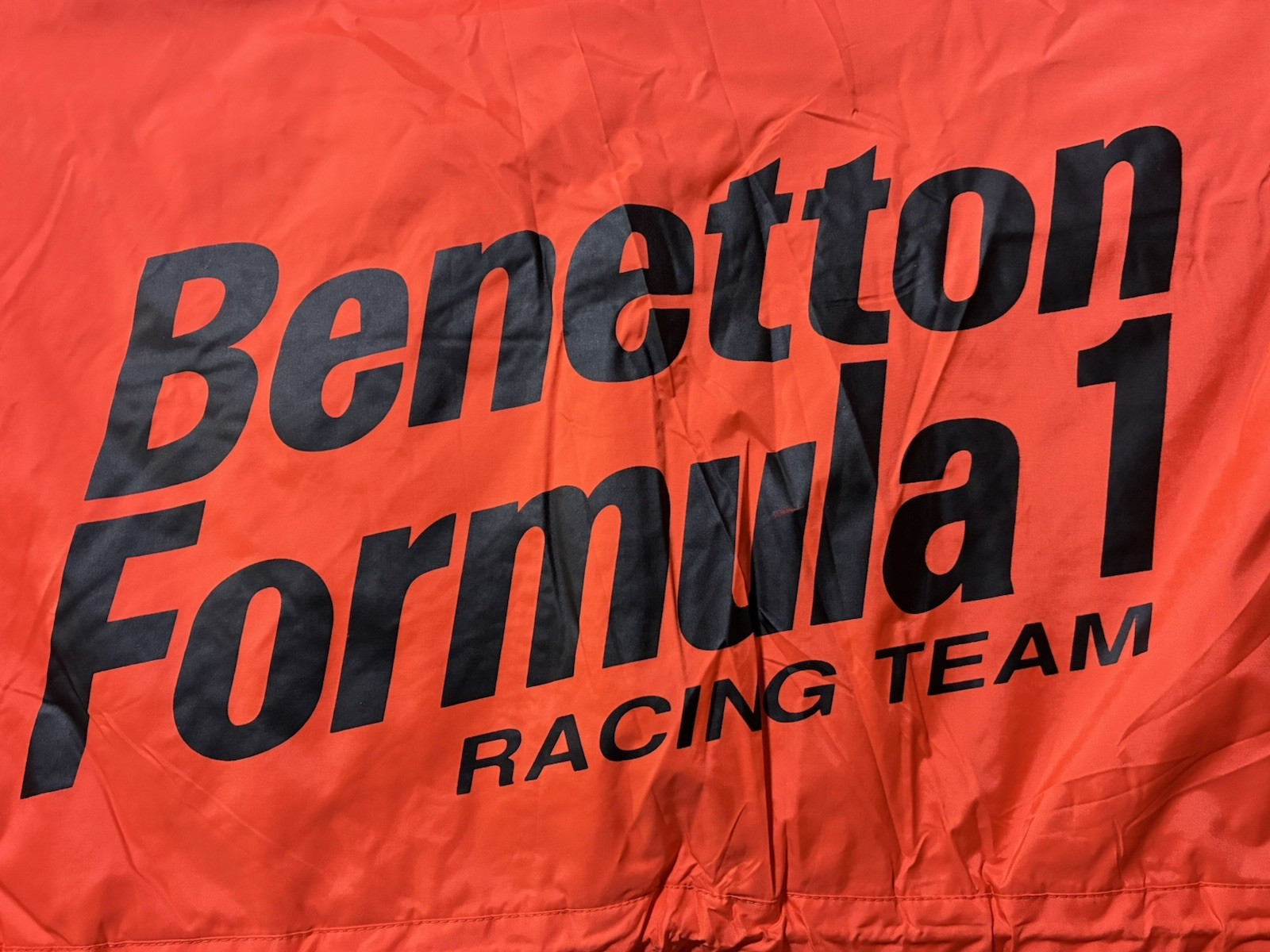 Benetton Formula 1 Racing Team Nylon Jacket Size 48 Japanese XL Orange Blue Vtg