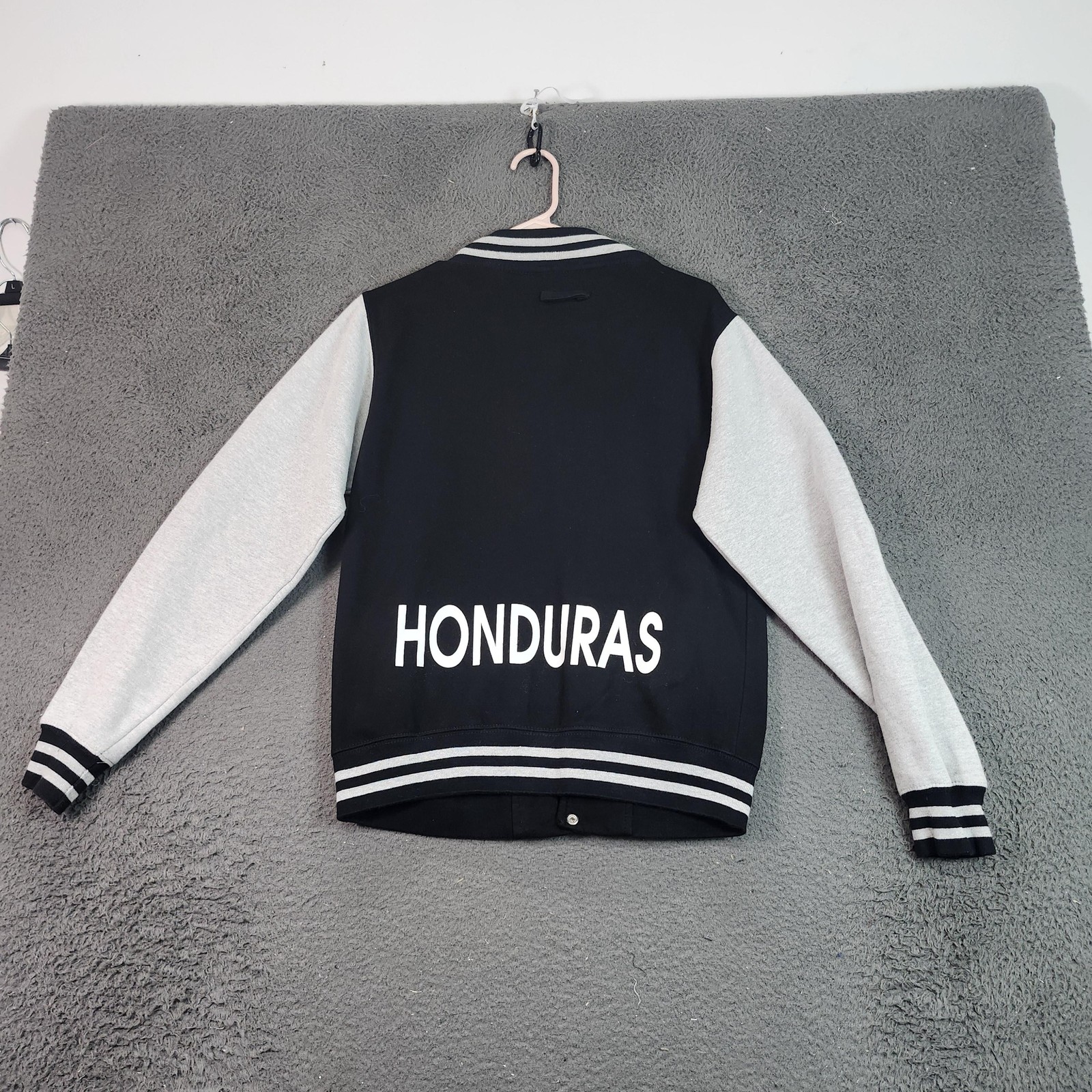 The Curlyyy Shop Honduras Jacket Mens Small Black Gray Varsity Fleece Letterman