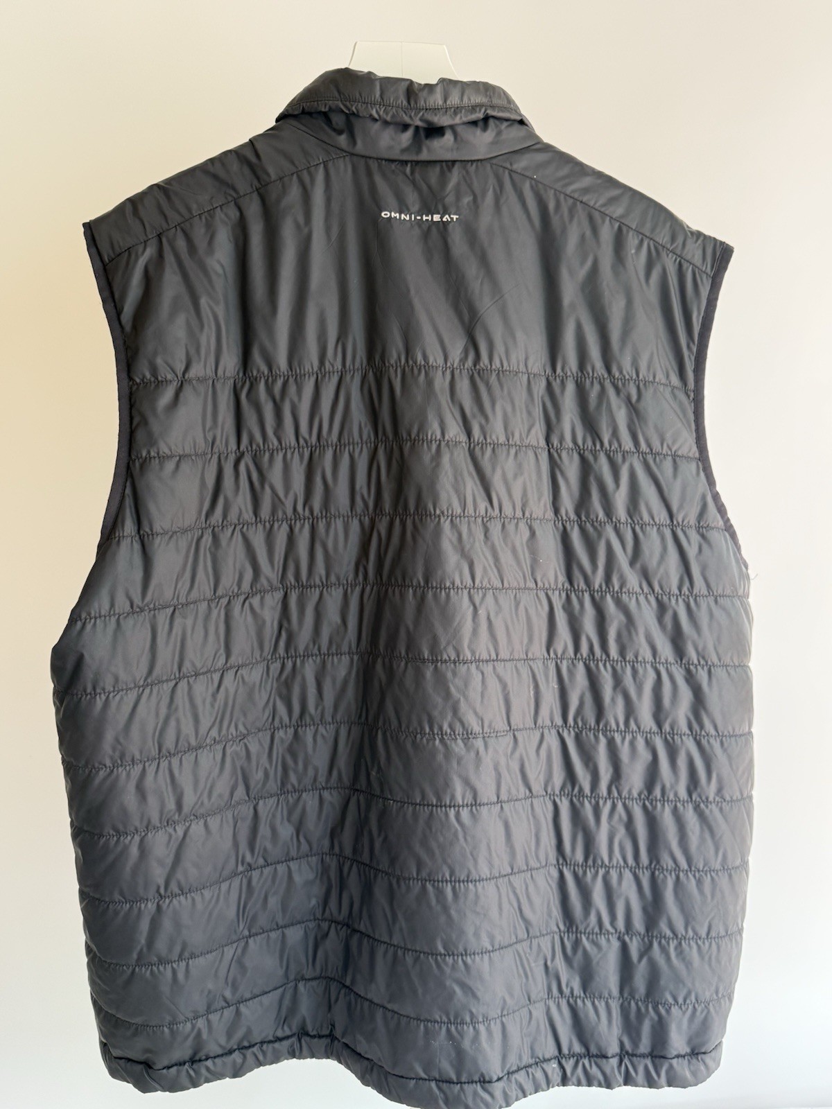 Columbia Omni-Heat Men’s Gray Puffer Vest XL Full Zip Insulated Pockets