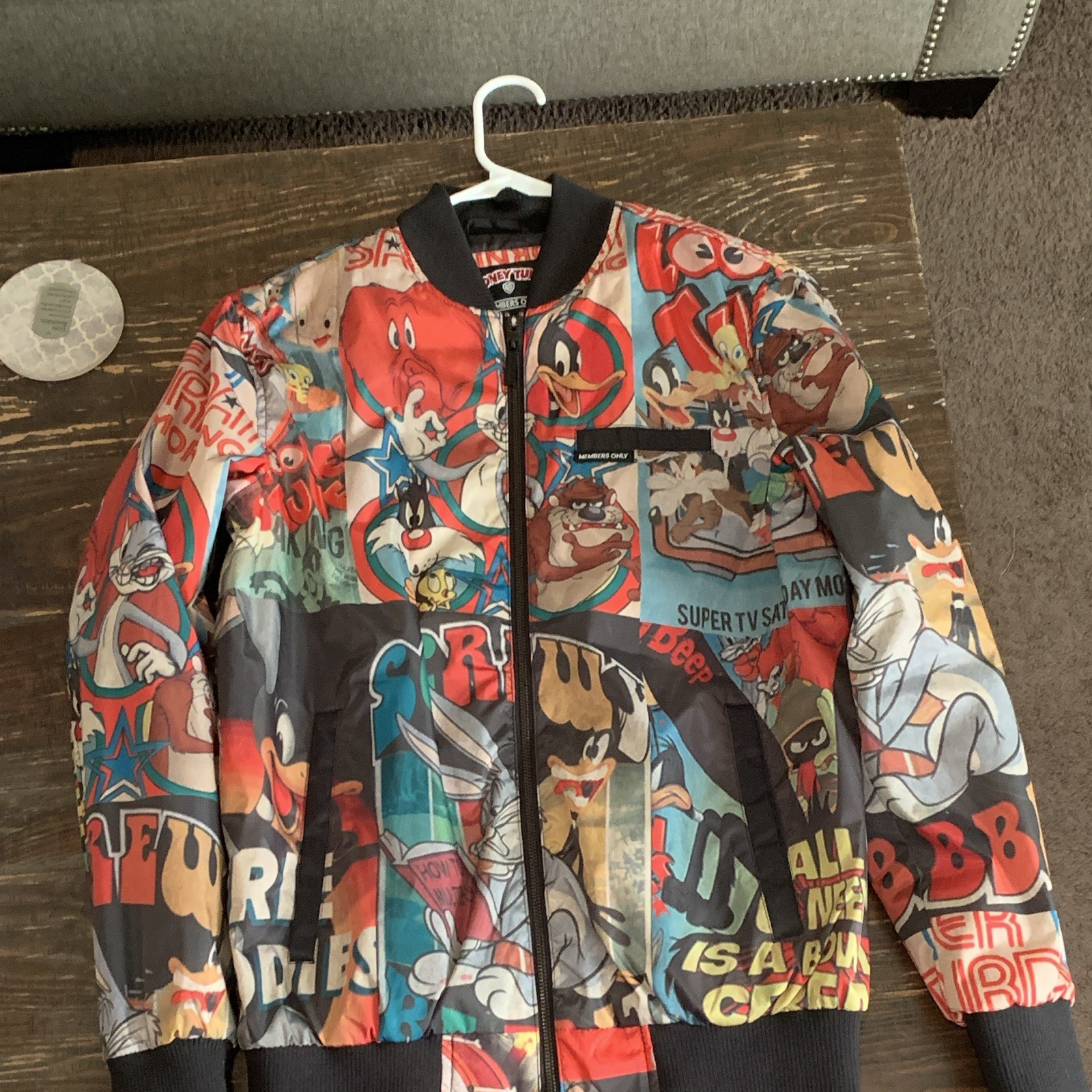 Members Only x Looney Tunes Men’s Multicolor Bomber Jacket Full Zip Size M