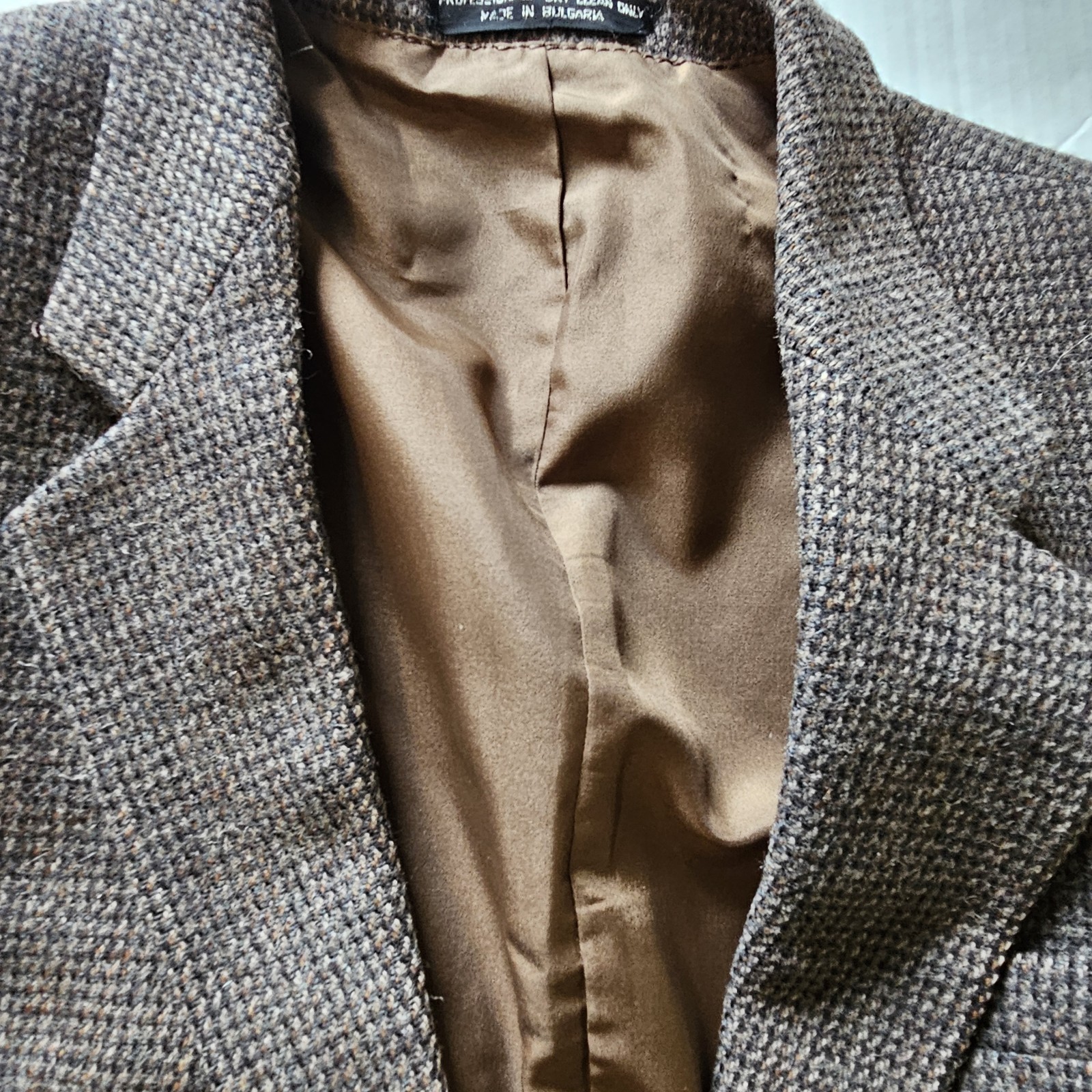 Royal Balkan Tailors Men’s 42R 100% Wool Brown Tweed Jacket