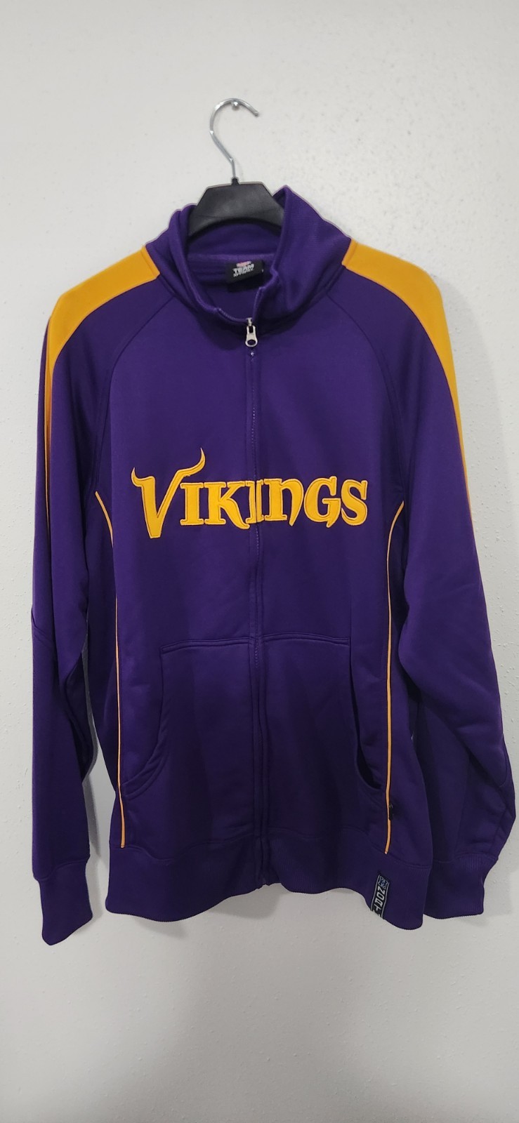 Men’s NFL Team Apparel Minnesota Vikings Zip Pullover – L – Purple