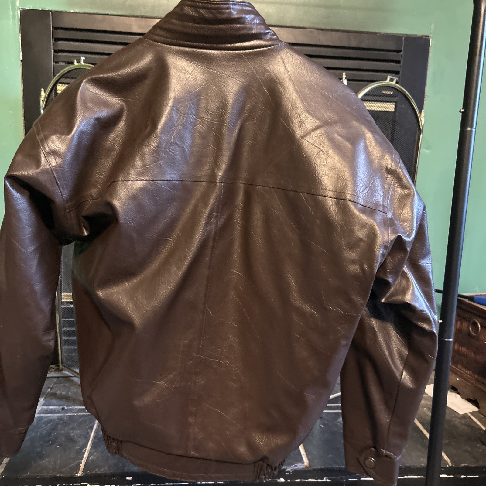 Leather Jacket; genuine leather Bomber jacket; men’s S; 40 In Chest