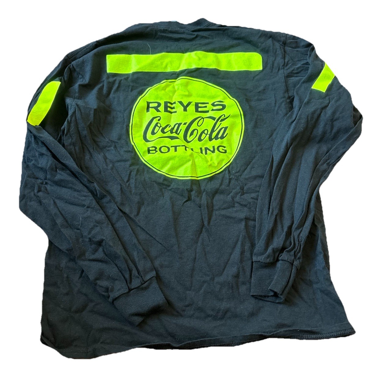 Coca-Cola Bottling Co. Black T Shirt Men’s Medium Long Sleeve Reyes