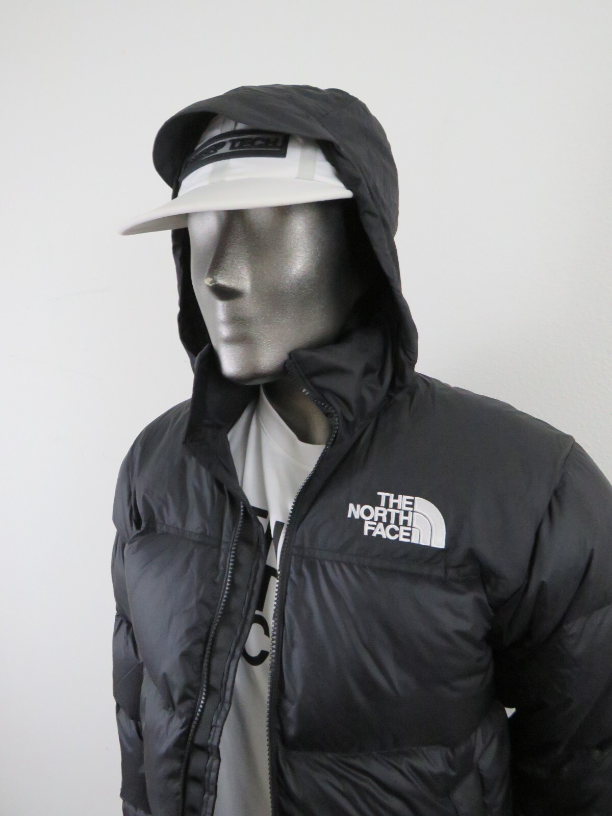 Mens XS The North Face 1996 Retro Nuptse 700-Down Insulated Jacket – Black