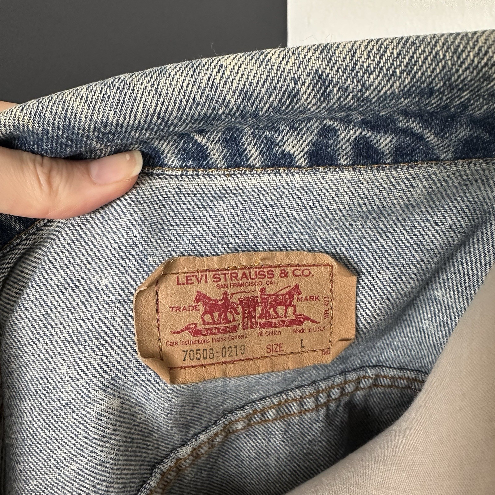 Vintage Levis Jacket Blue Acid Wash Denim Cotton Made In USA 90s Unisex Adults L