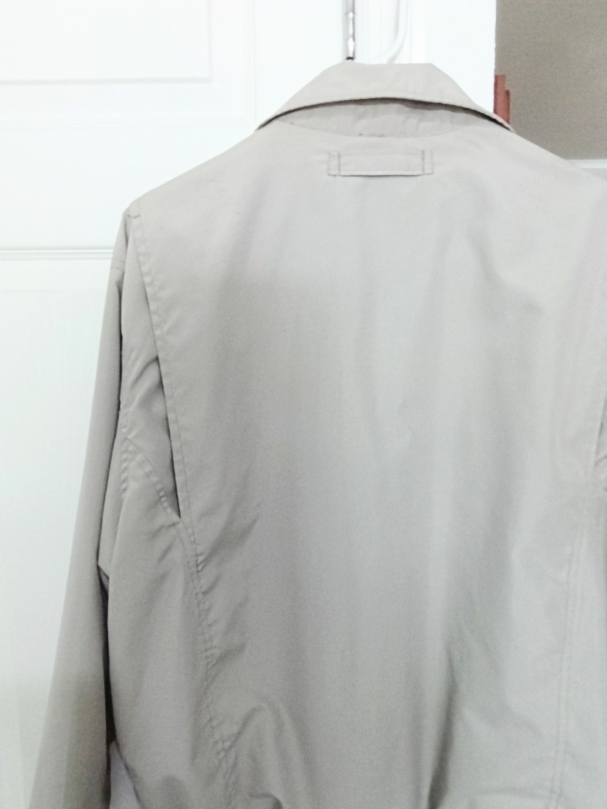Men’s Jacket Zippered With Button Neck Sz L by Montage